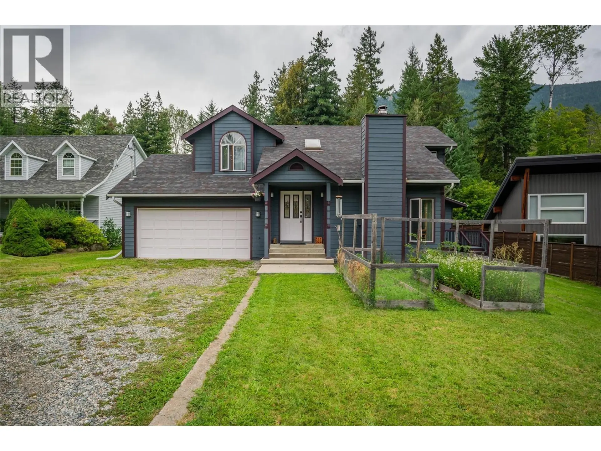 Property at 611 7th Street, Kaslo, BC