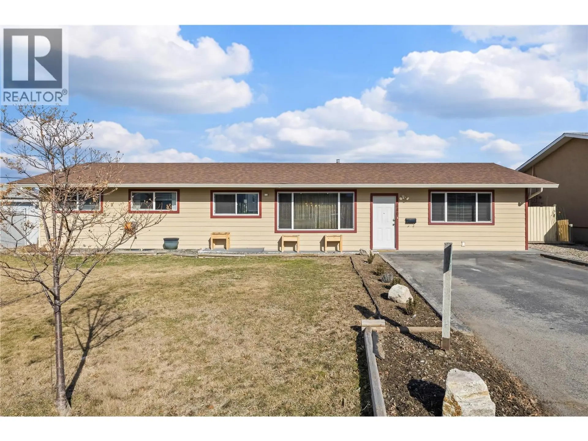 Property at 440 Primrose Road, Kelowna, BC