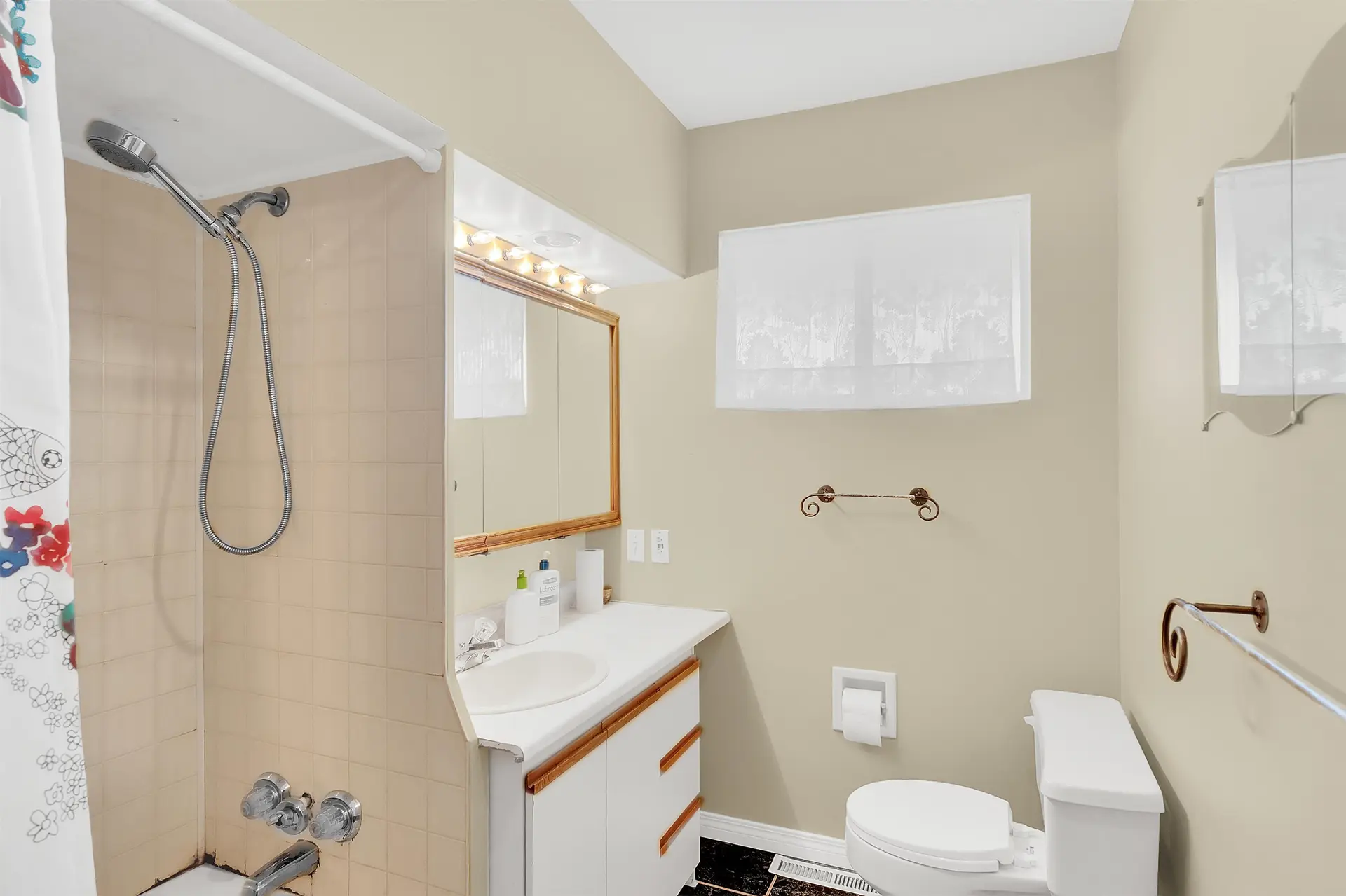 4580 Neville Street - Image 7
