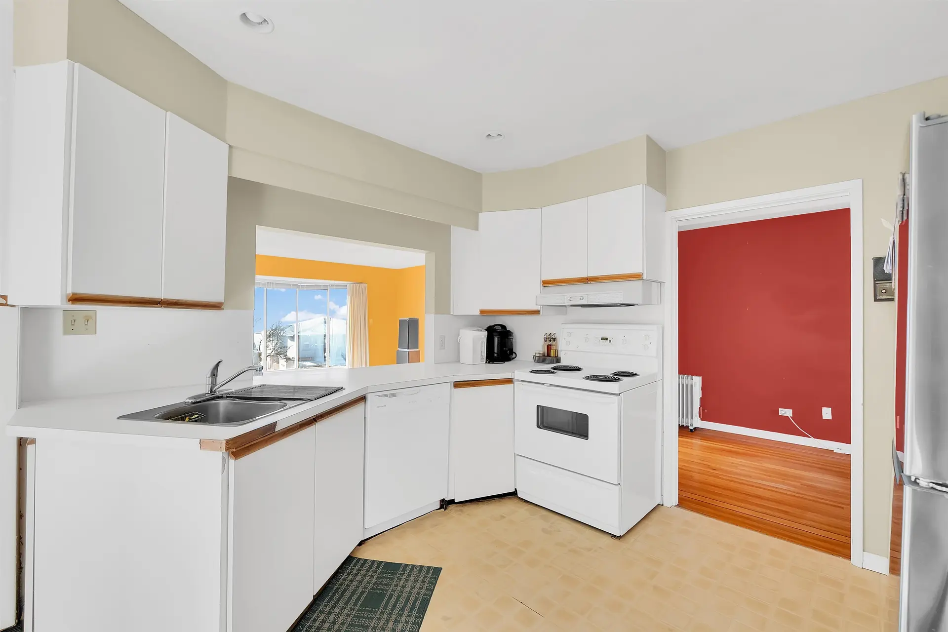 4580 Neville Street - Image 3