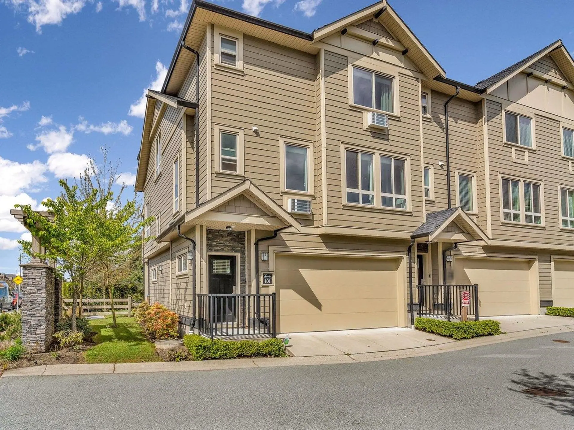 Property at #101 19913 70 Avenue, Langley, BC