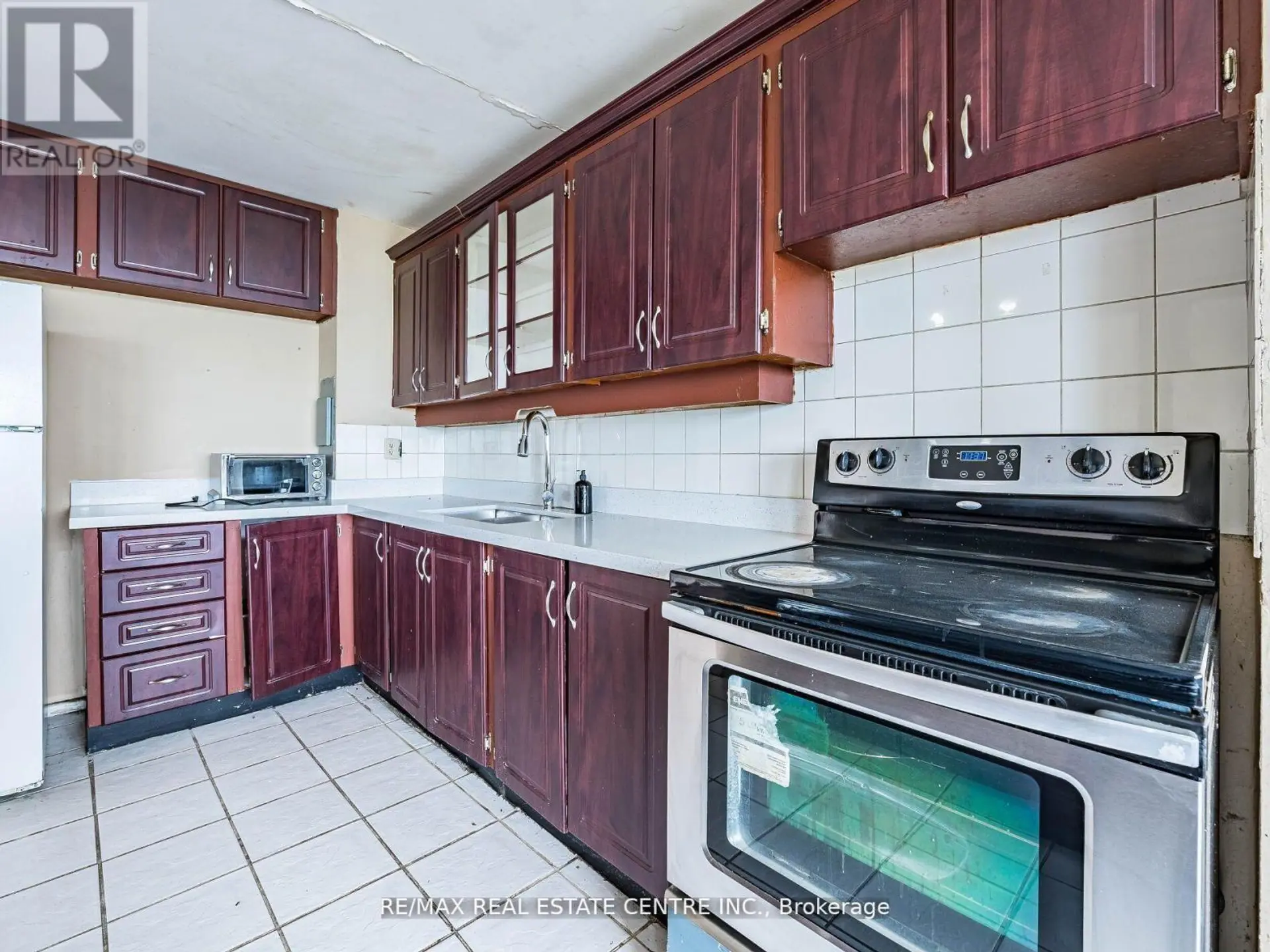 #1806 735 DON MILLS ROAD - Image 8