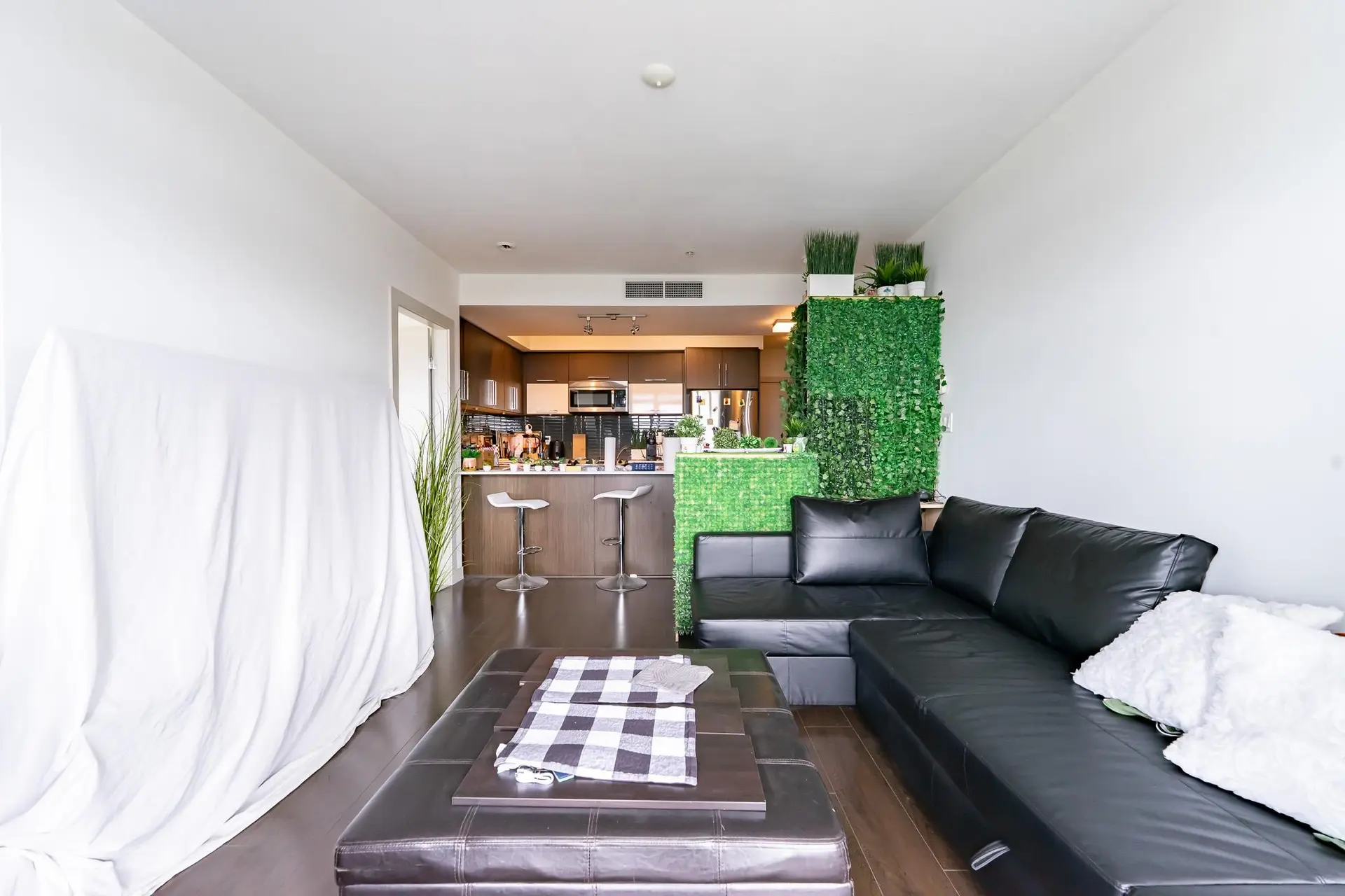 #400 10020 Dunoon Drive - Image 3