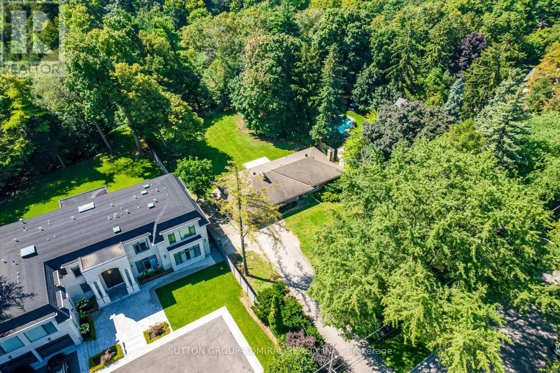 15 BELLEHAVEN CRESCENT - Image 5