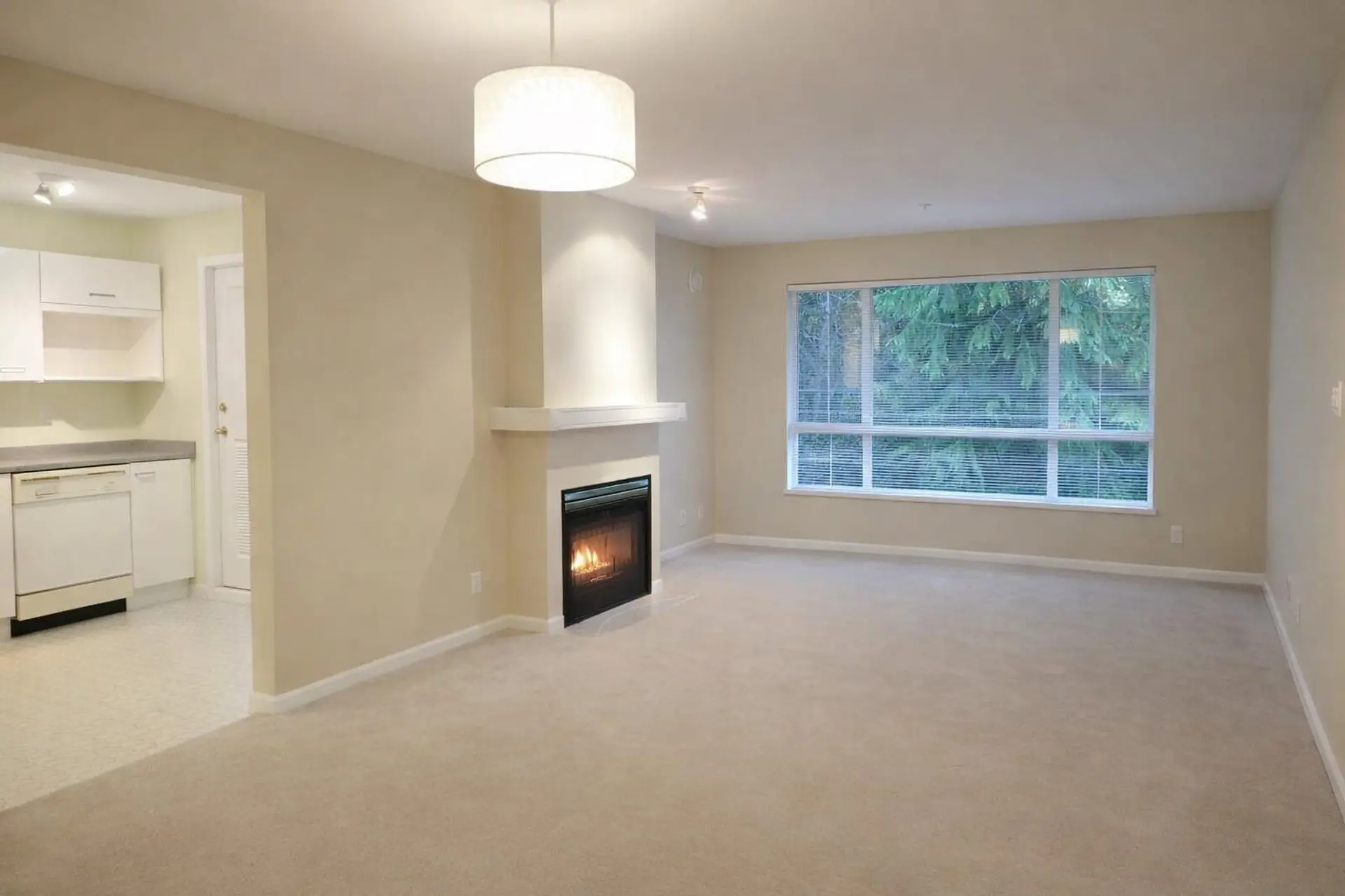 #215 1242 Town Centre Boulevard - Image 2