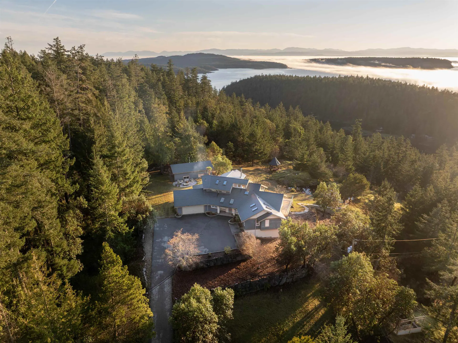 Property at 10339 Sunshine Coast Highway, Halfmoon Bay, BC