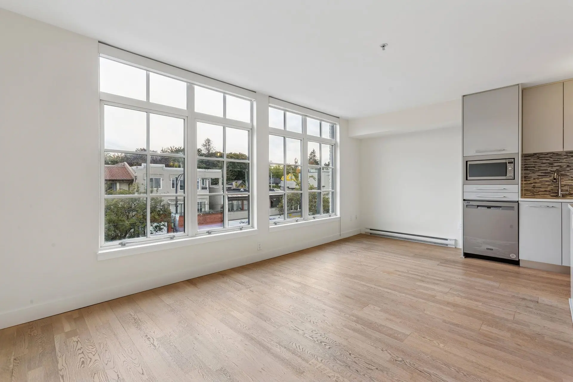 #306 4355 W 10th Avenue - Image 3