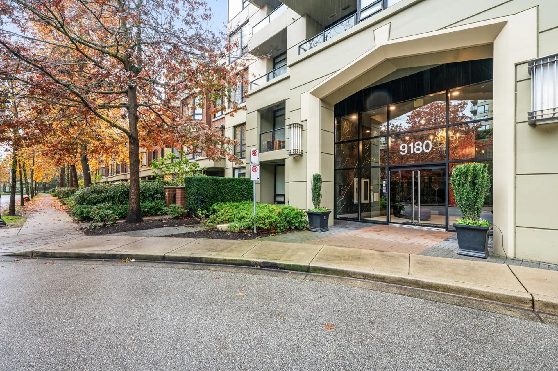#605 9180 Hemlock Drive - Image 2