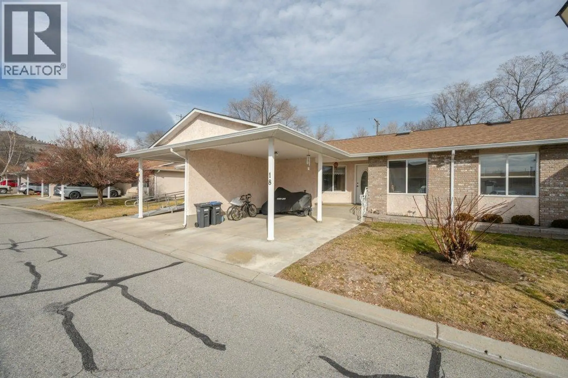 Property at #18 115 REDWING Place, Oliver, BC