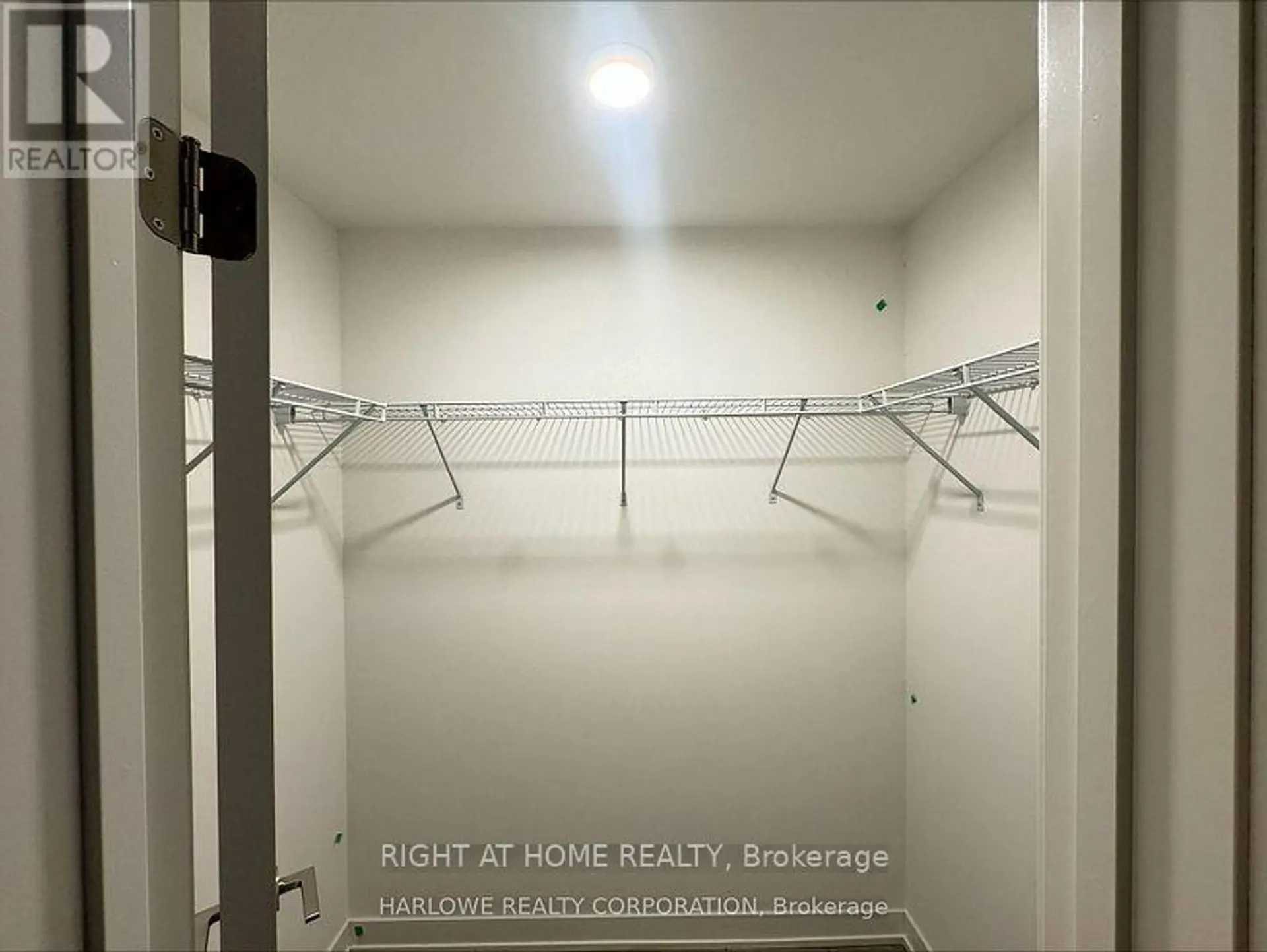 #930 8119 BIRCHMOUNT ROAD - Image 10