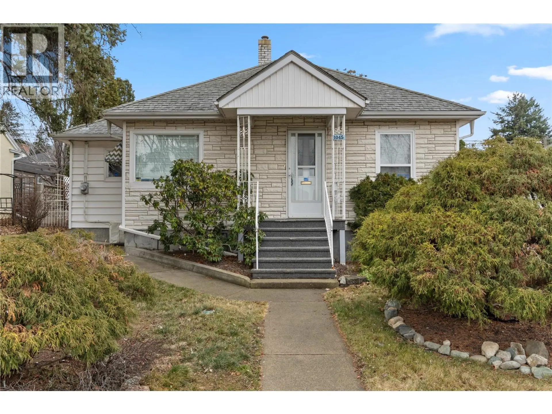 Property at 1045 DOMINION Street, Kamloops, BC