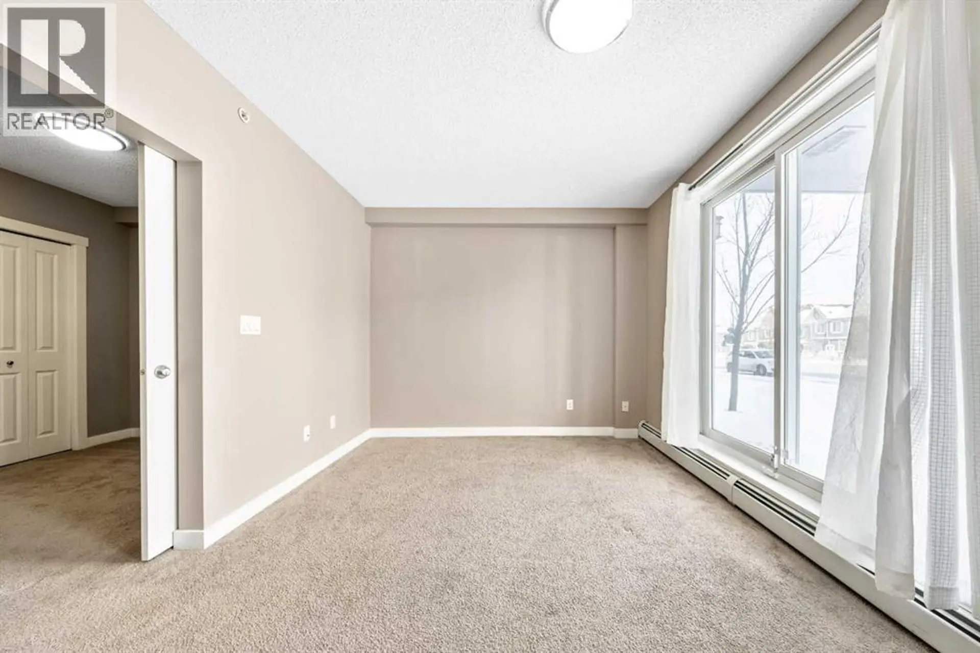 #109 10 KINCORA GLEN PARK NW - Image 13