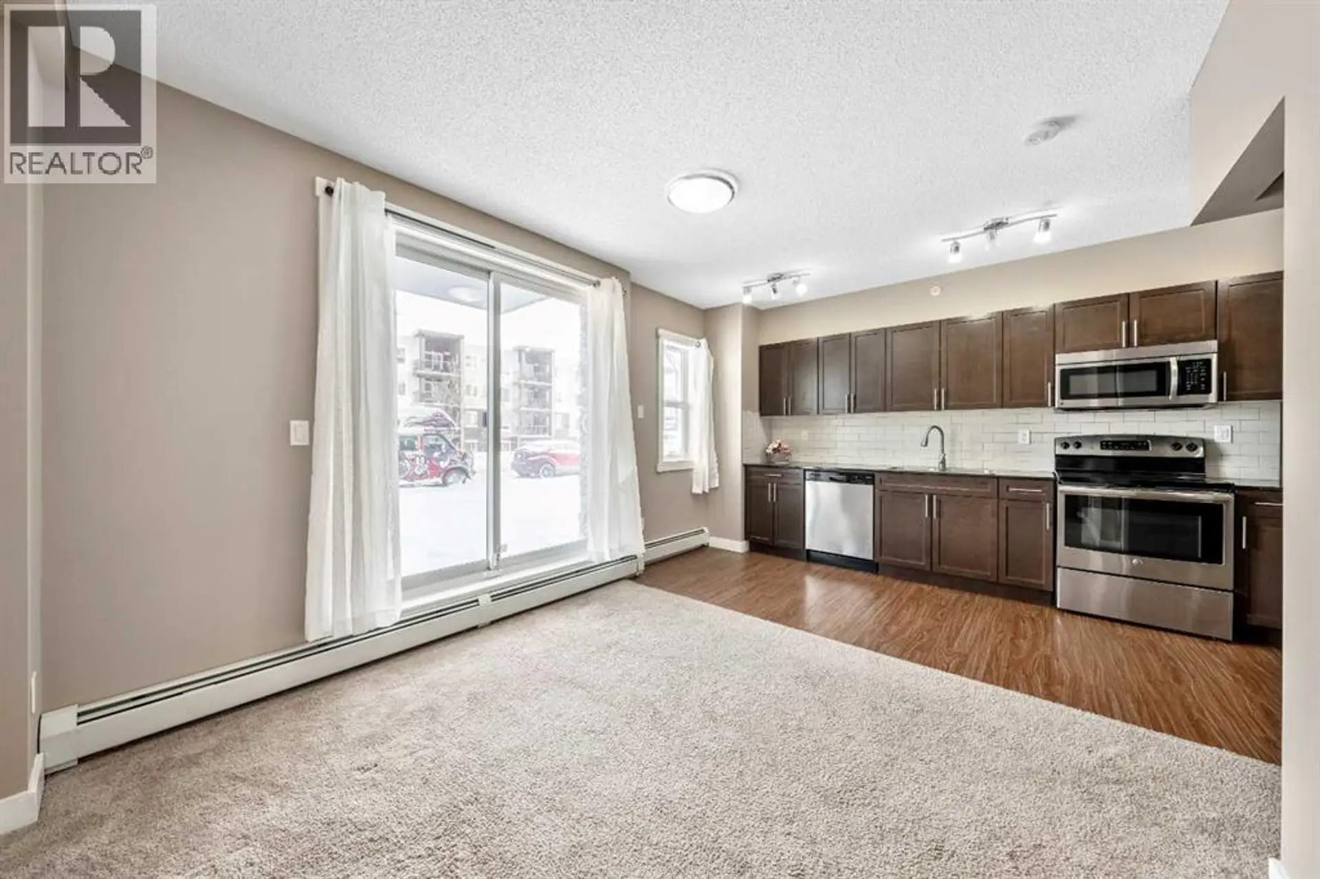 #109 10 KINCORA GLEN PARK NW - Image 12