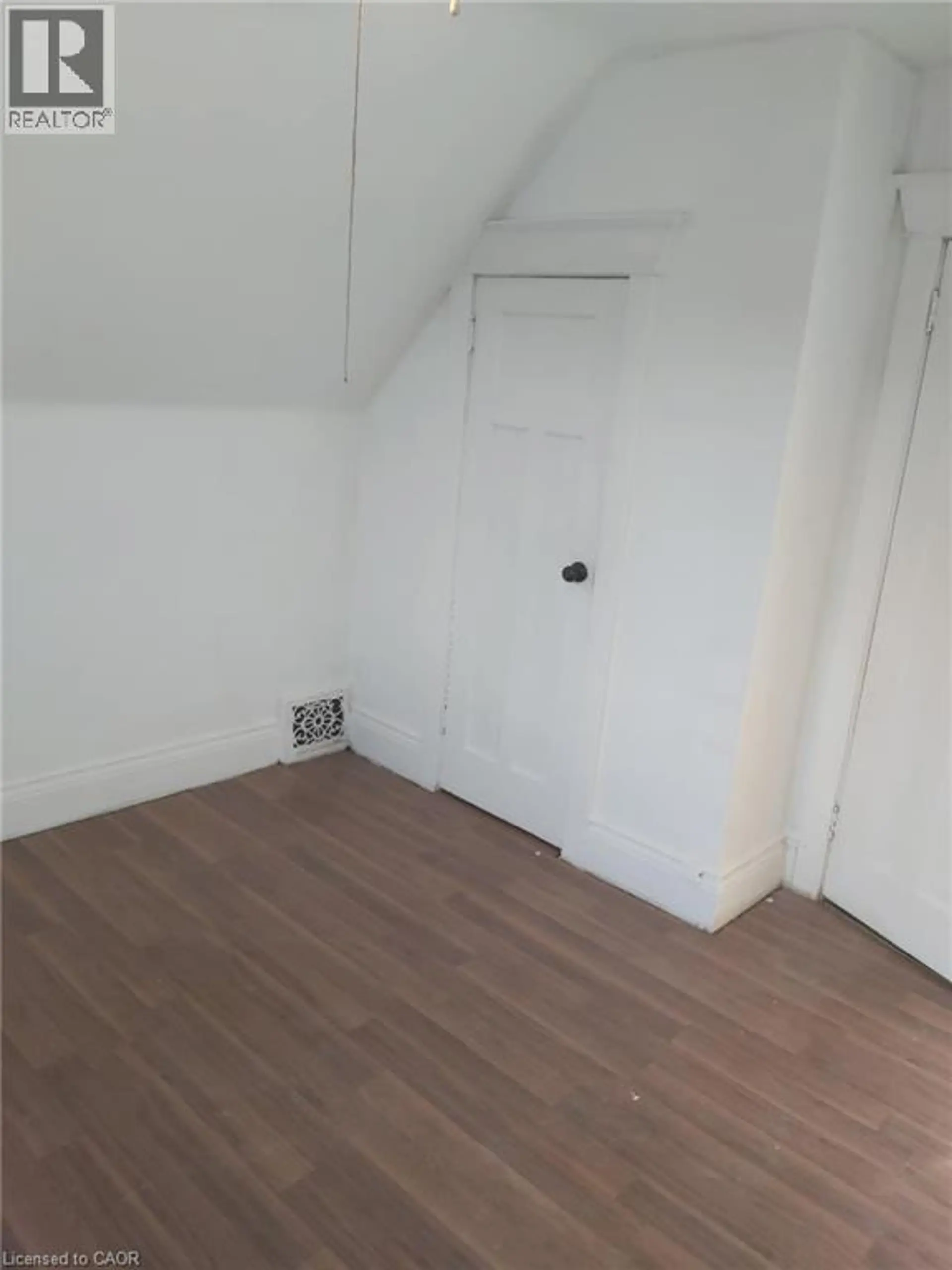 82 CAMBRIDGE Avenue - Image 10