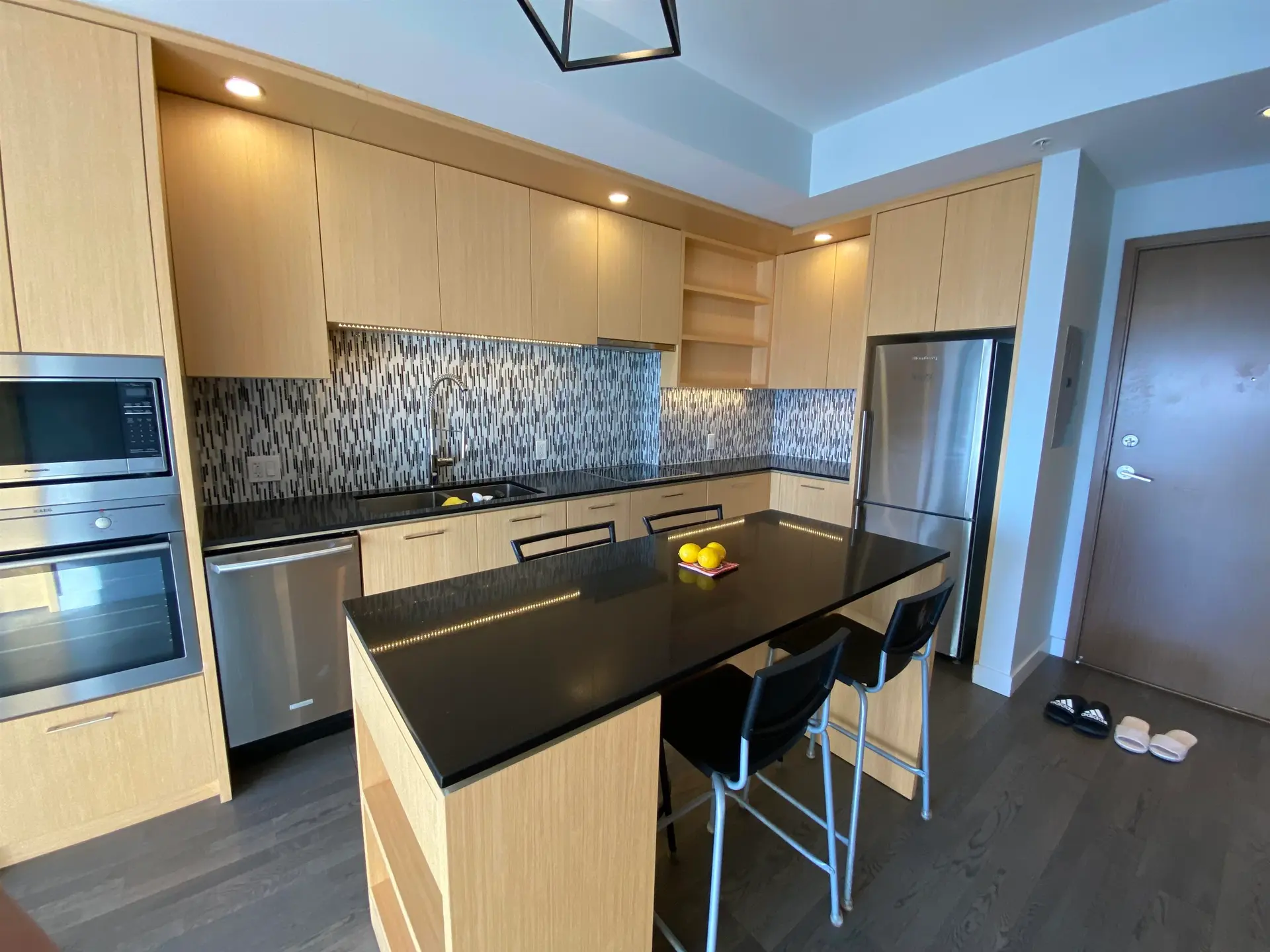 #3204 13495 Central Avenue - Image 4