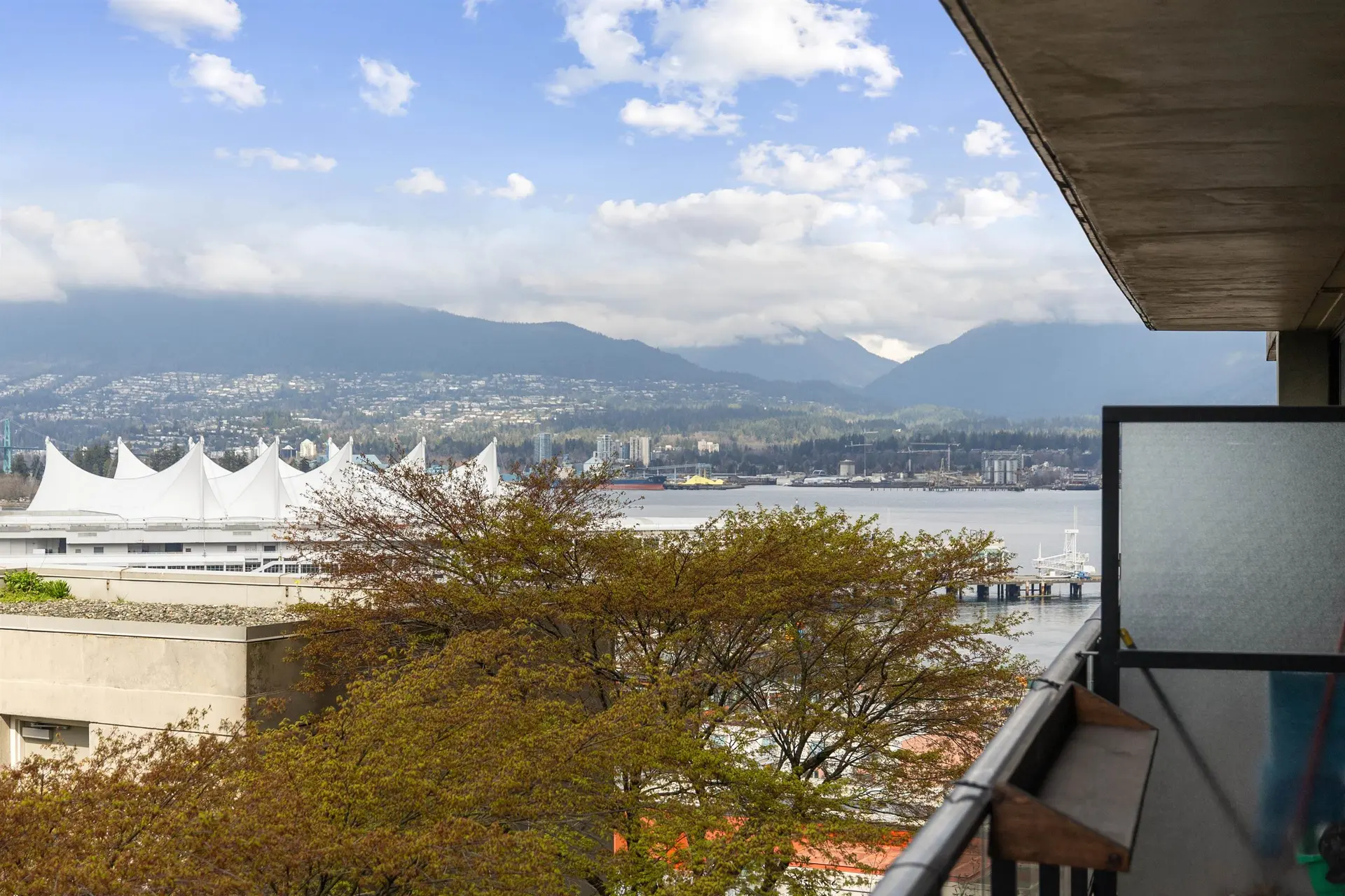 Property at #1407 108 W Cordova Street, Vancouver, BC