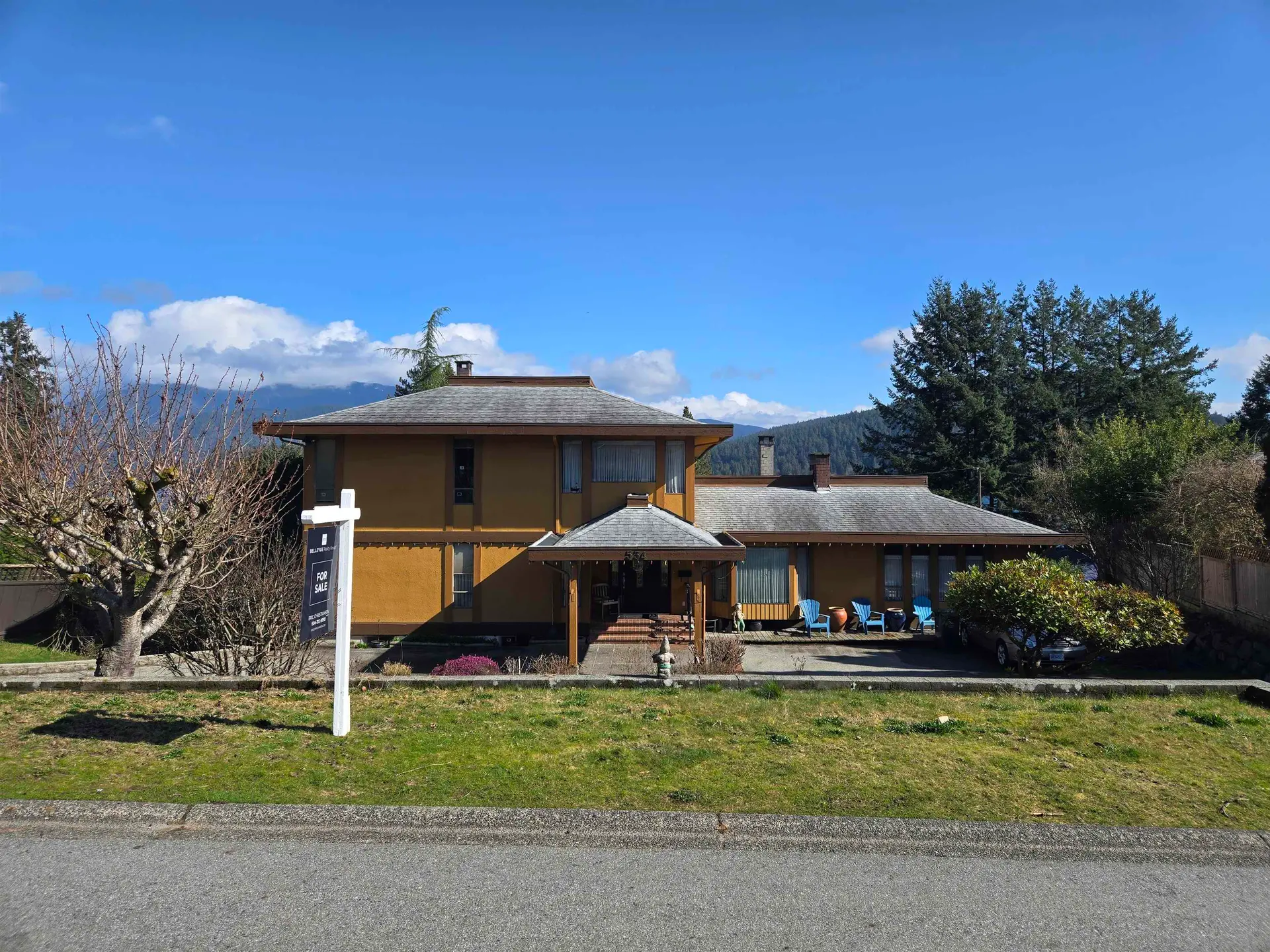 Property at 534 Beachview Drive, North Vancouver, BC