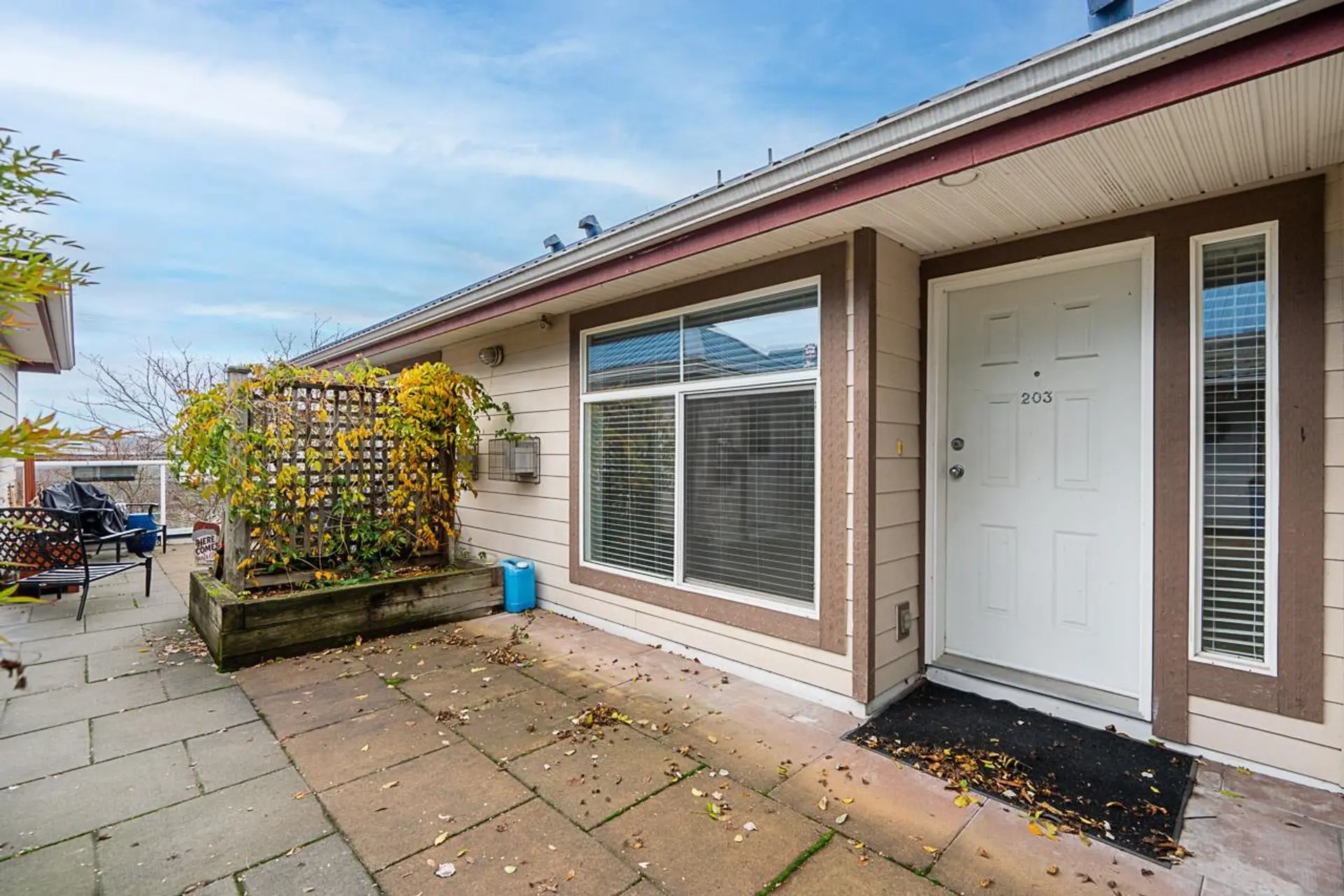 Property at #203 19705 56 Avenue, Langley, BC