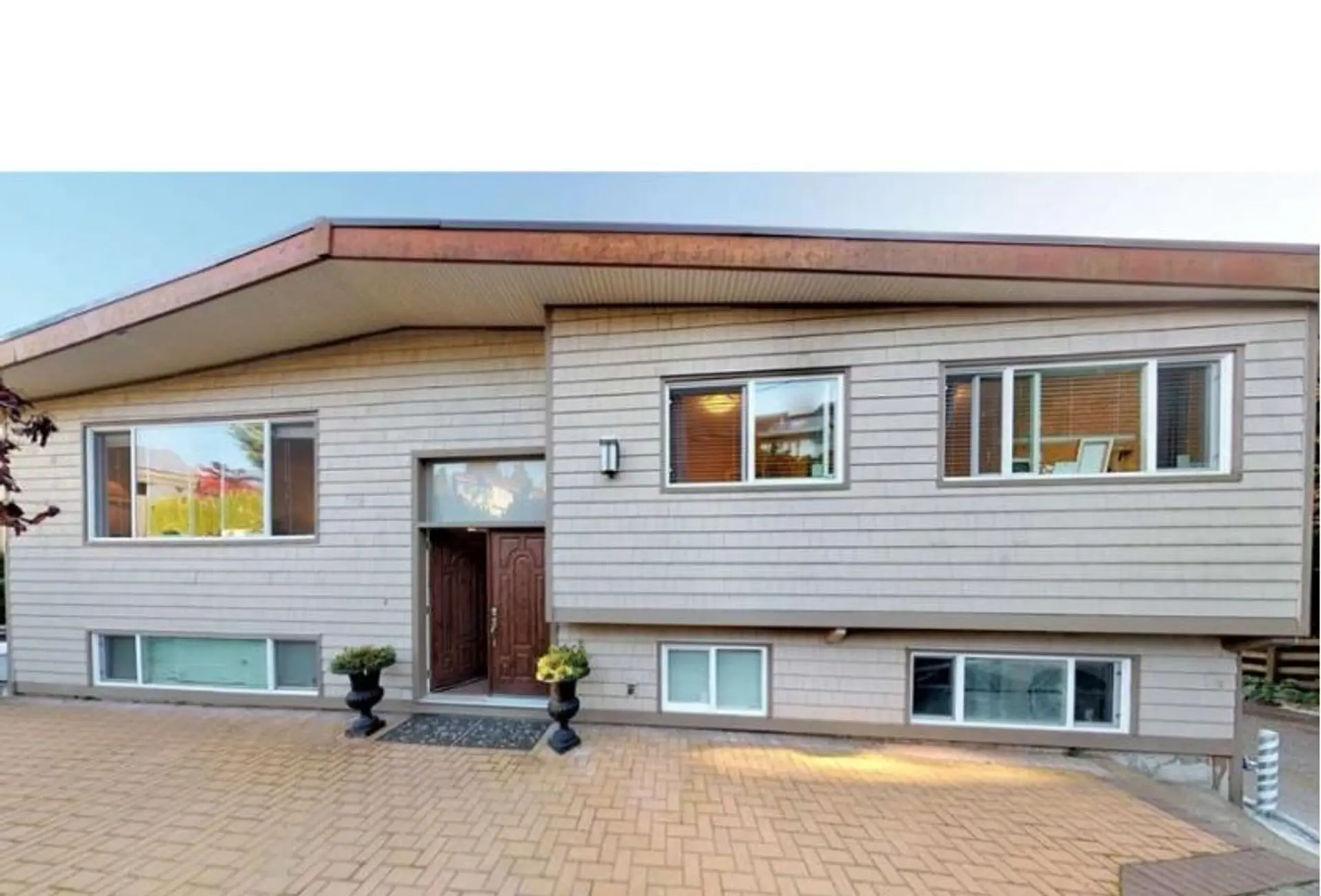 Property at 520 Ballantree Place, West Vancouver, BC