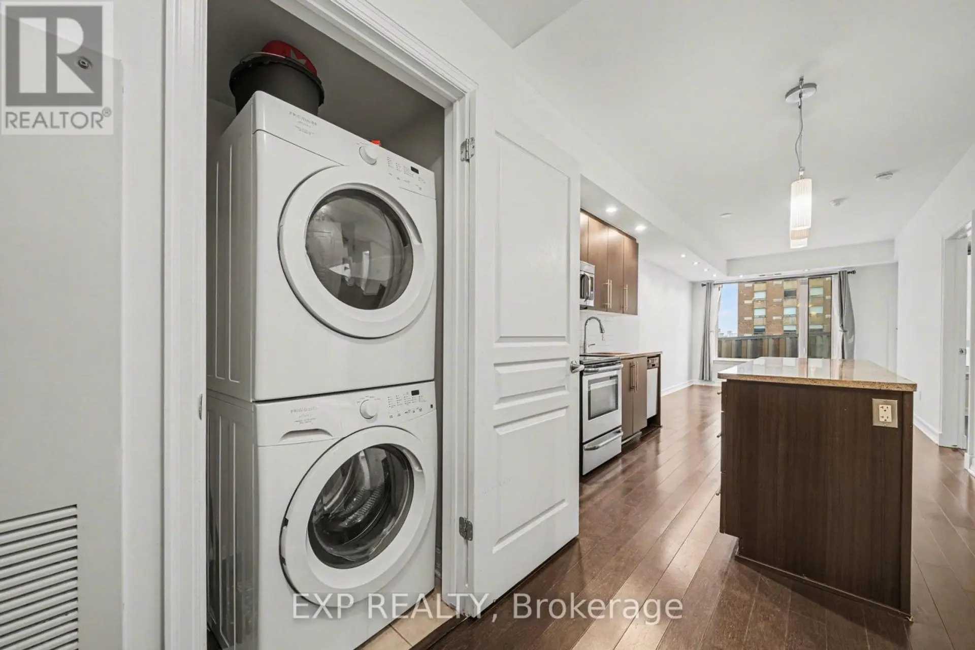 #510 238 BESSERER STREET - Image 12