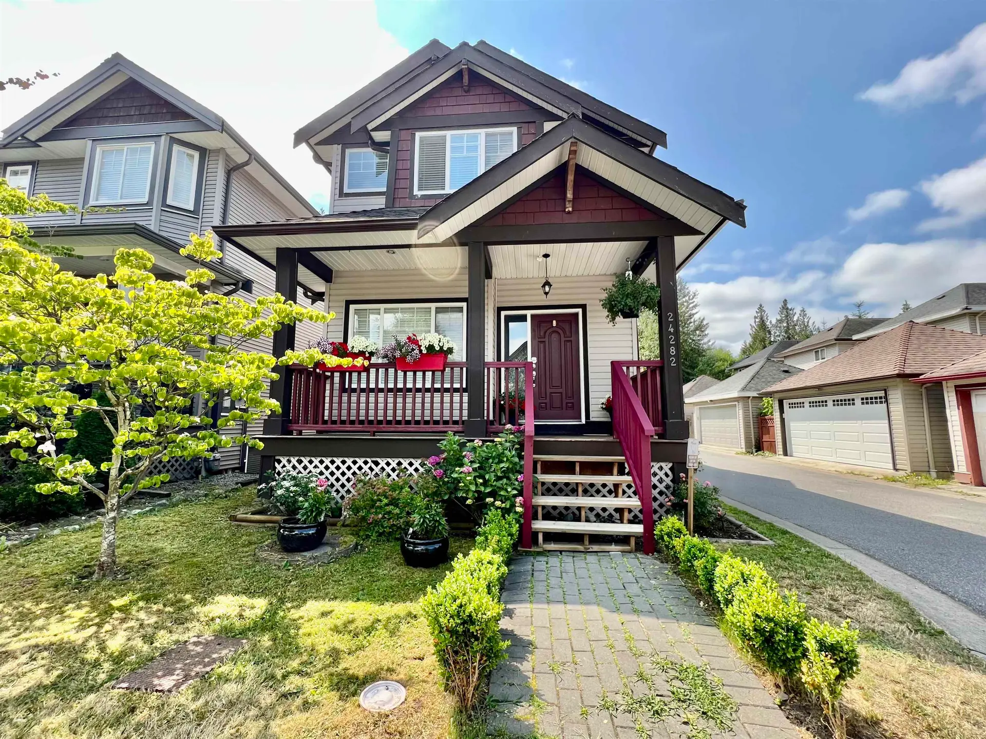 Property at 24282 101a Avenue, Maple Ridge, BC