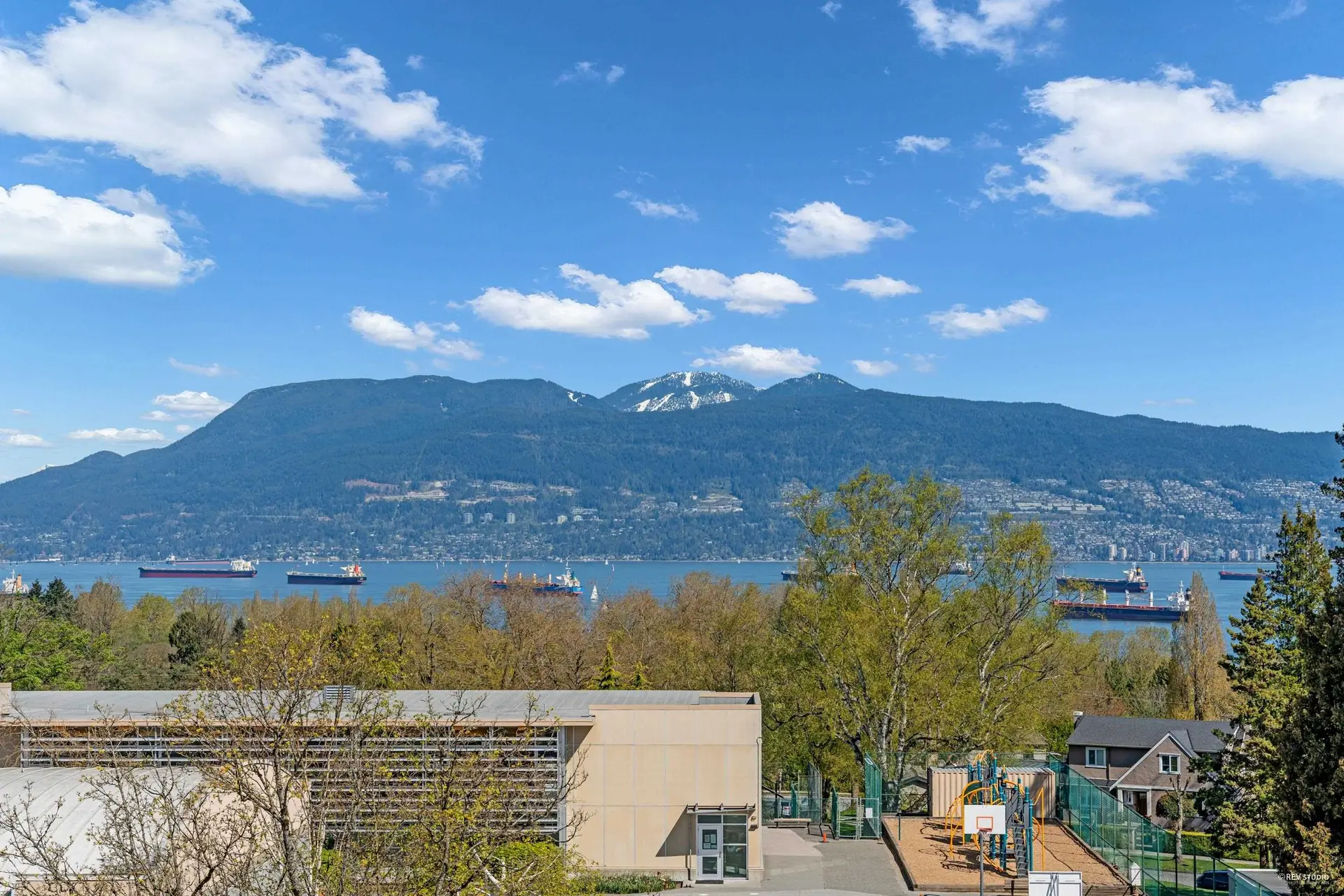 Property at 4060 W 10th Avenue, Vancouver, BC
