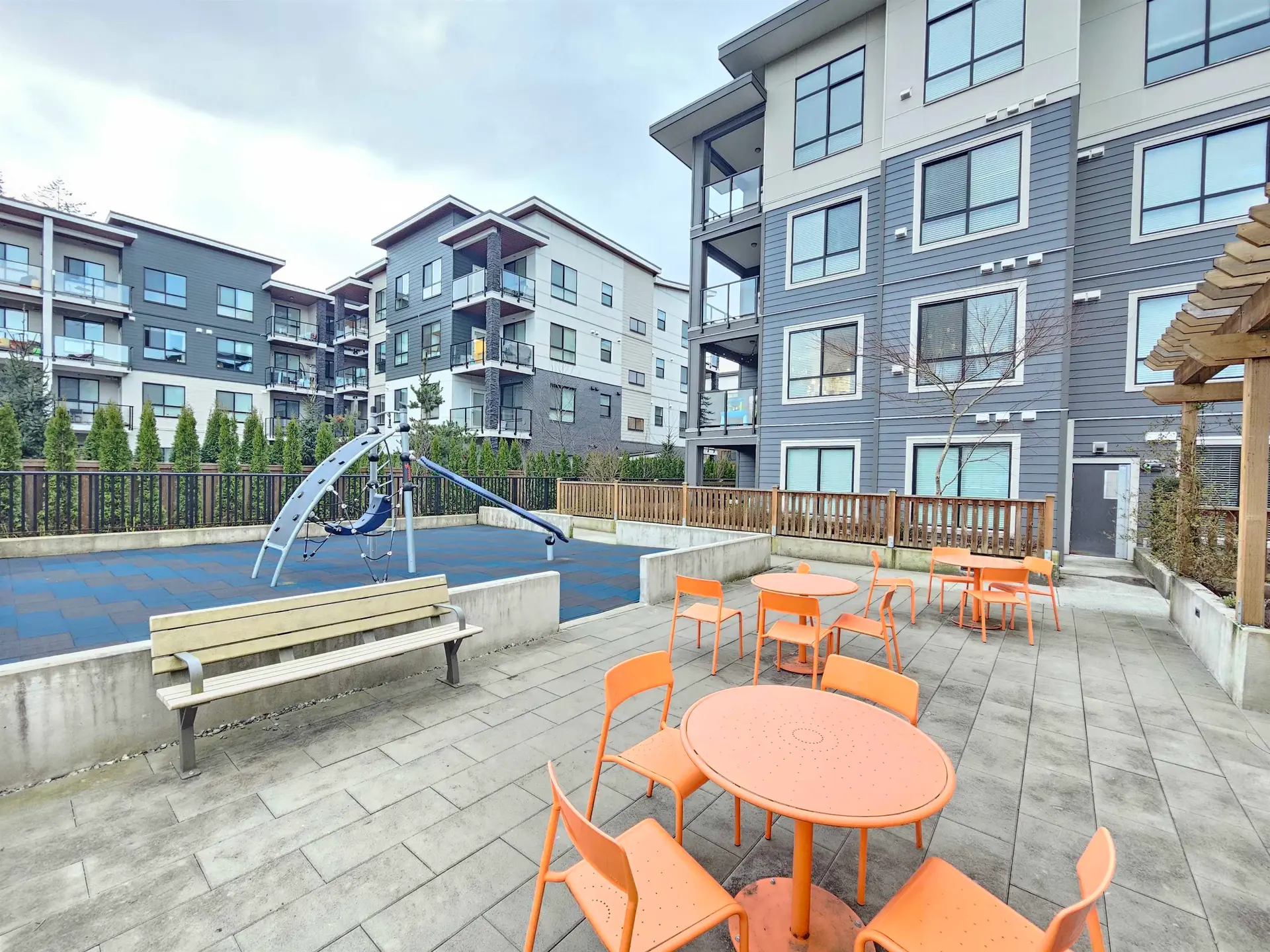 #115 20356 72b Avenue - Image 3
