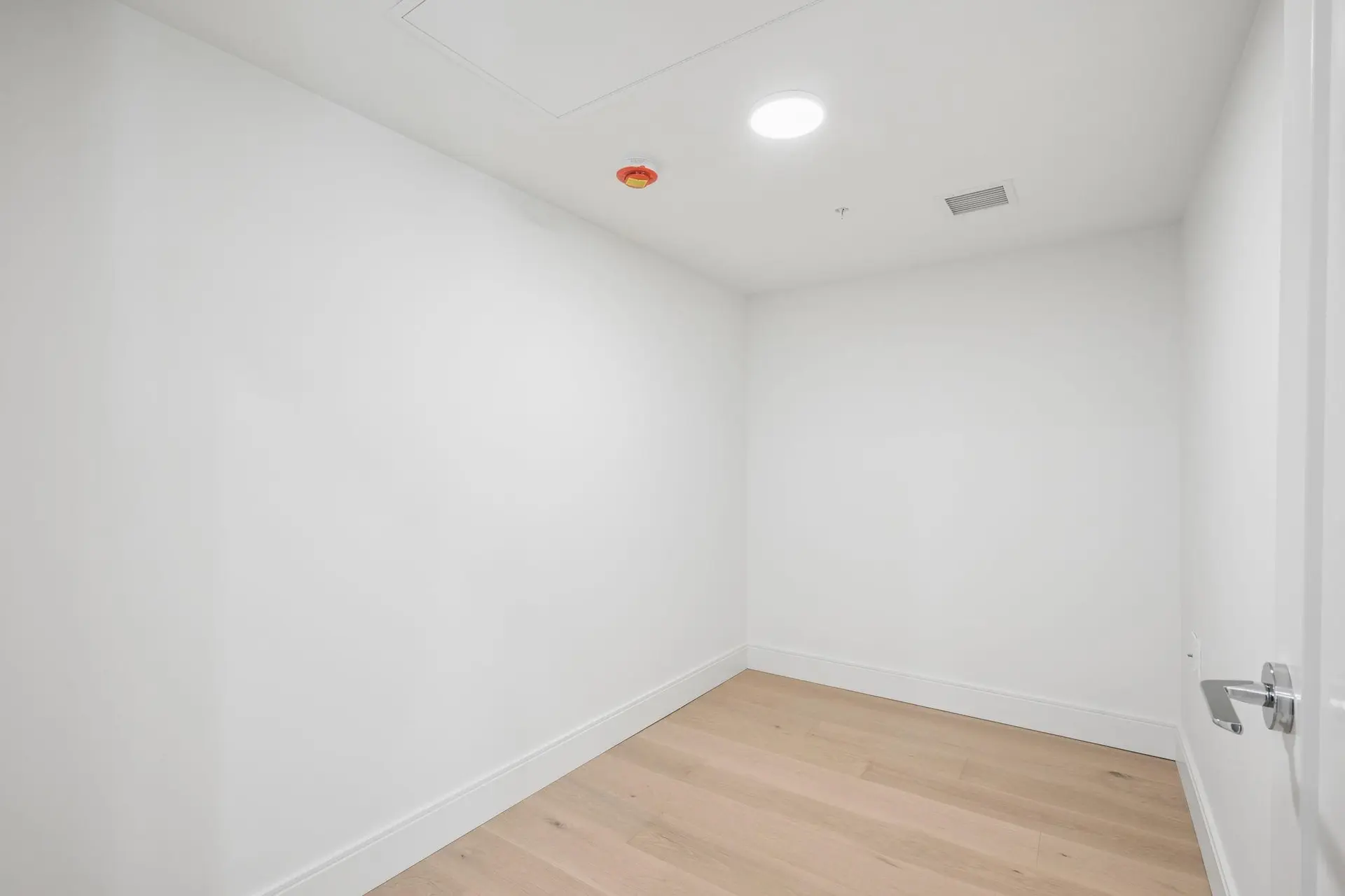 #102 378 W 45th Avenue - Image 15