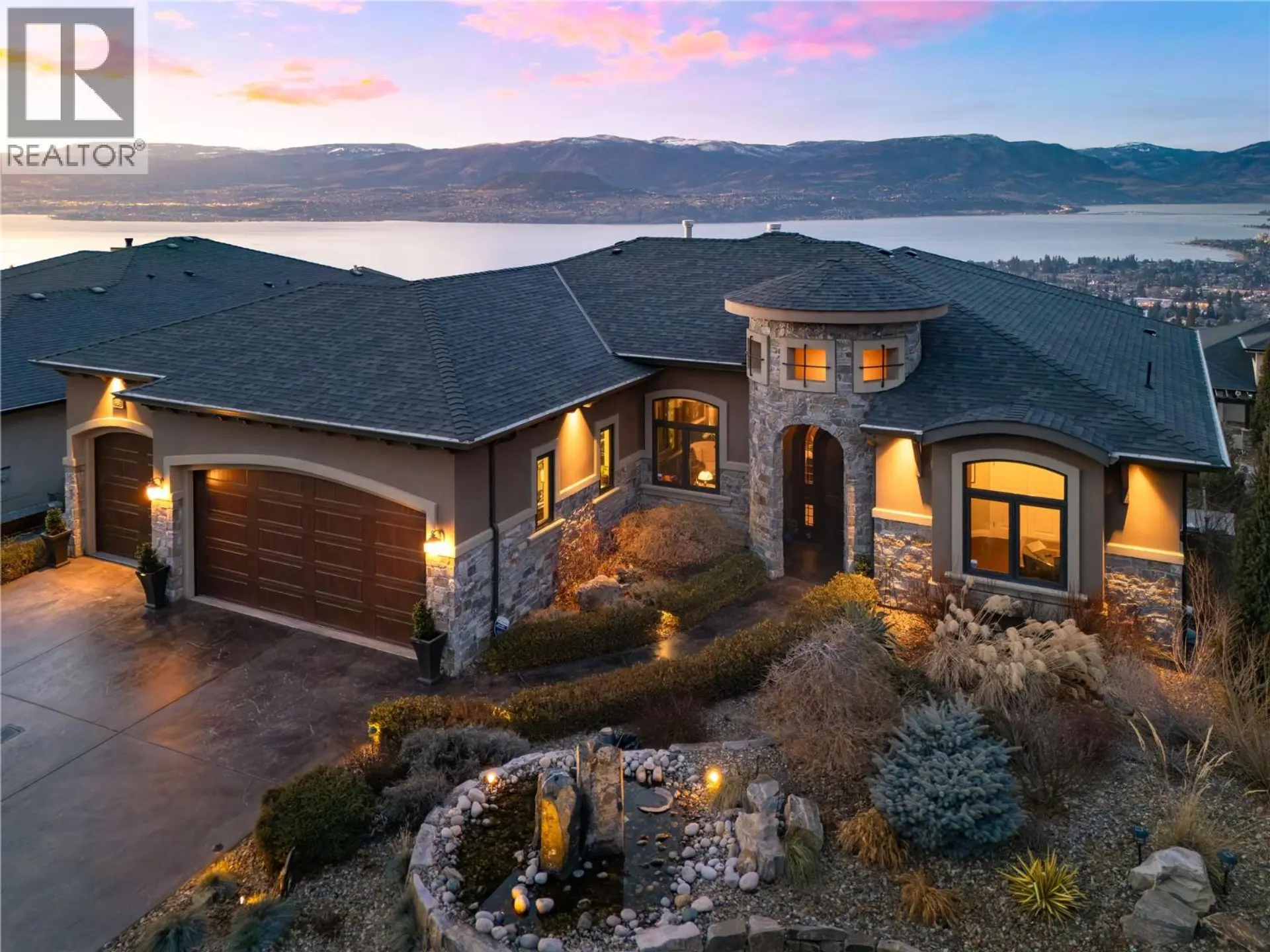 Property at 954 Hewetson Avenue, Kelowna, BC
