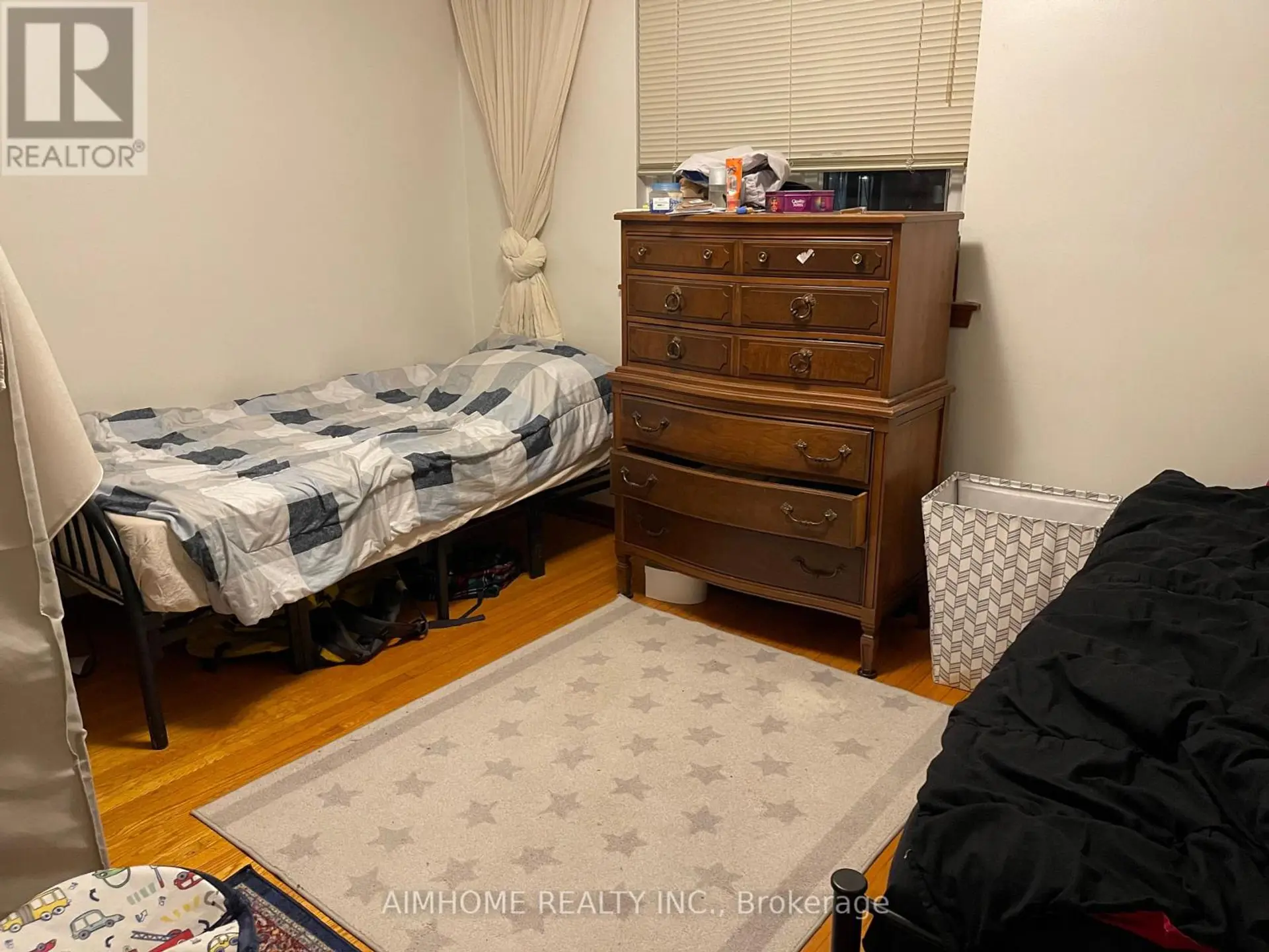 170 GRACEFIELD AVENUE - Image 12