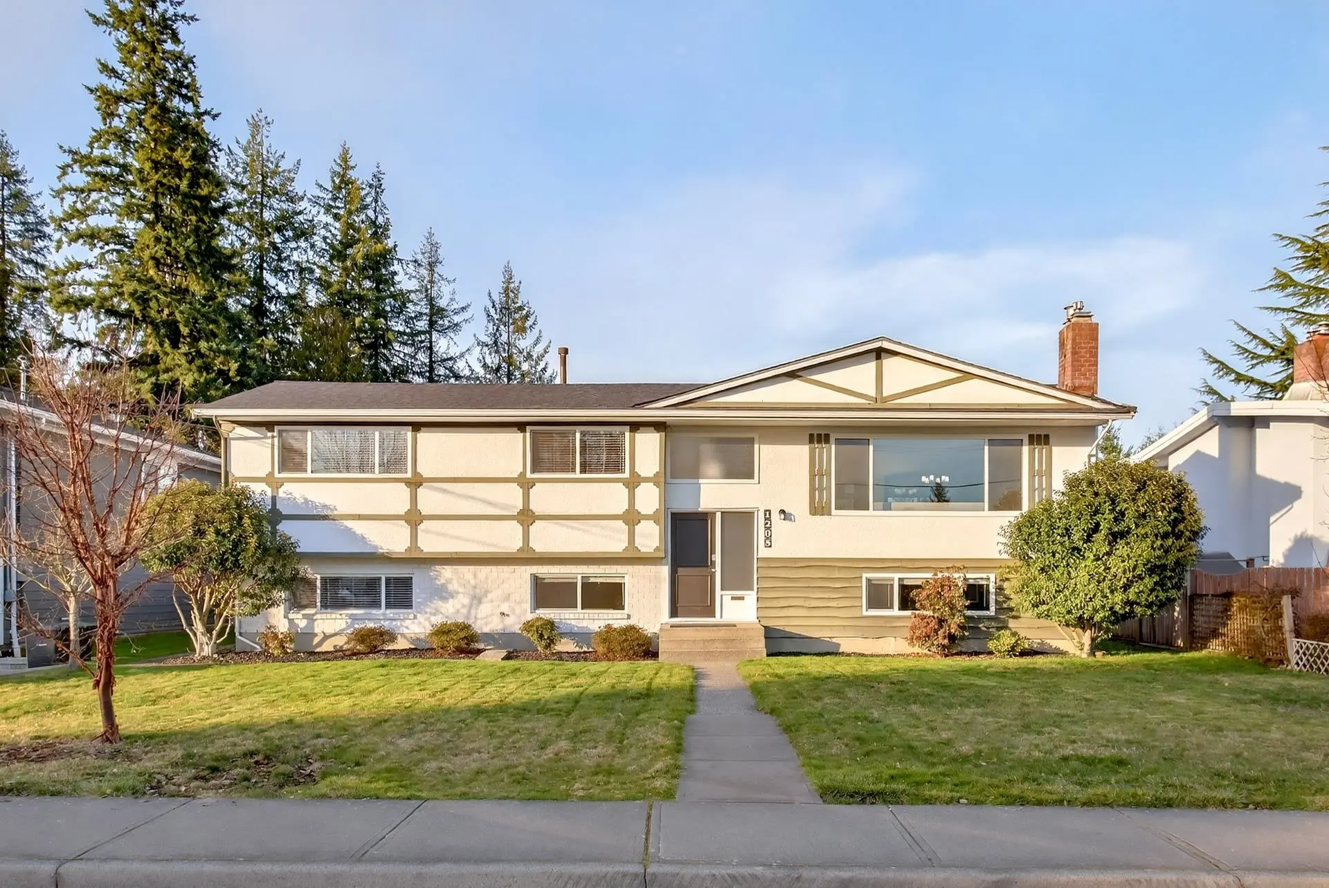 Property at 1205 Brisbane Avenue, Coquitlam, BC