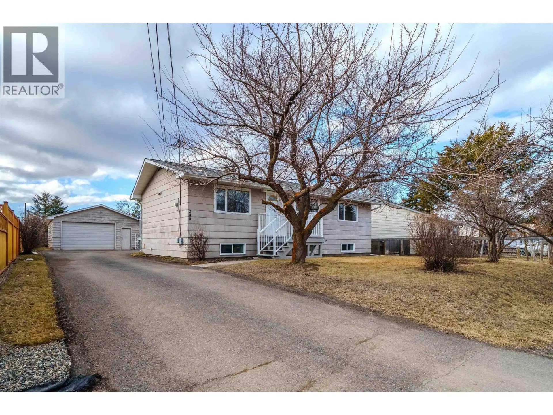 Property at 240 DOGWOOD AVENUE, 100 Mile House, BC