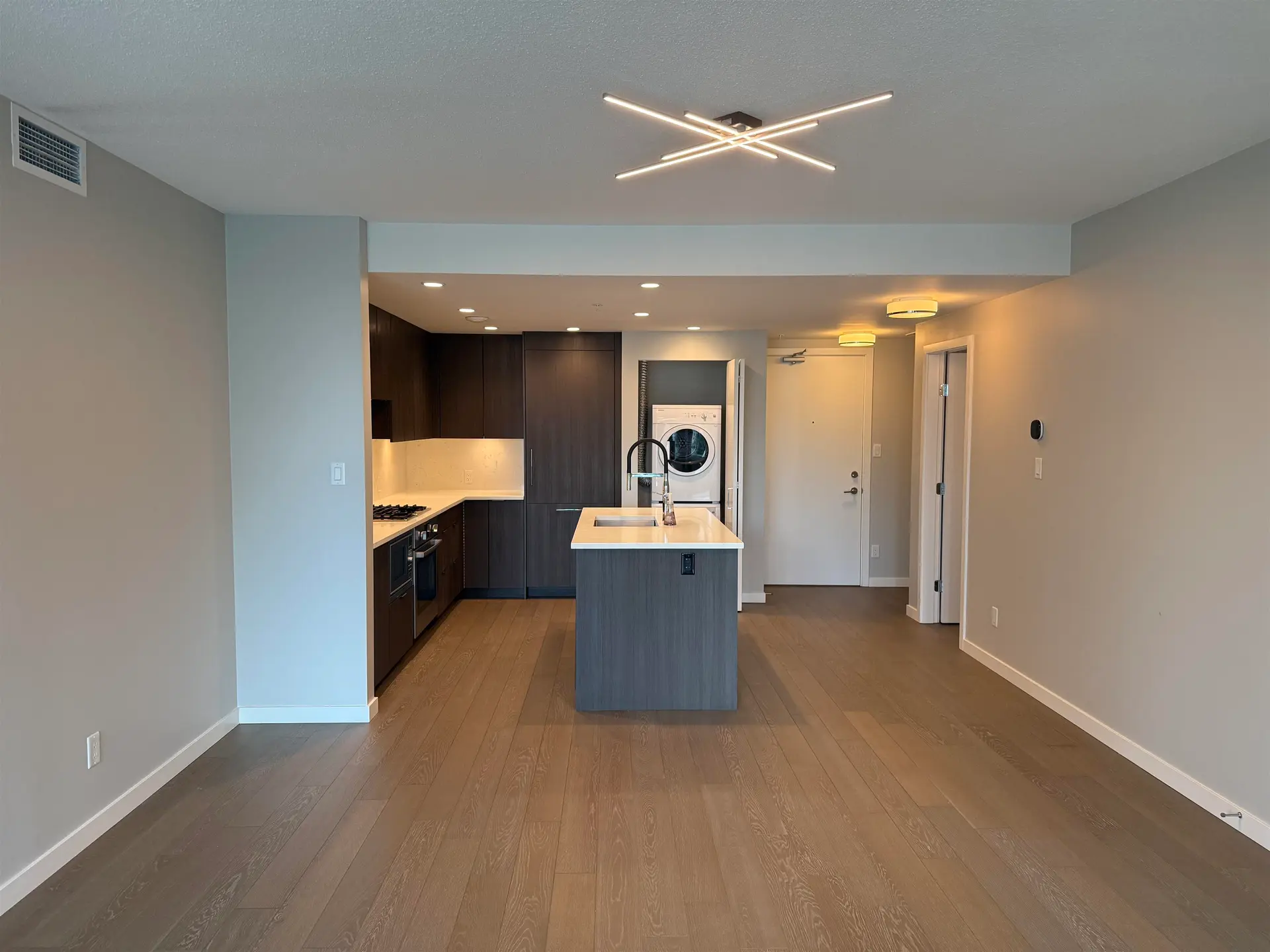 #806 2888 Cambie Street - Image 3
