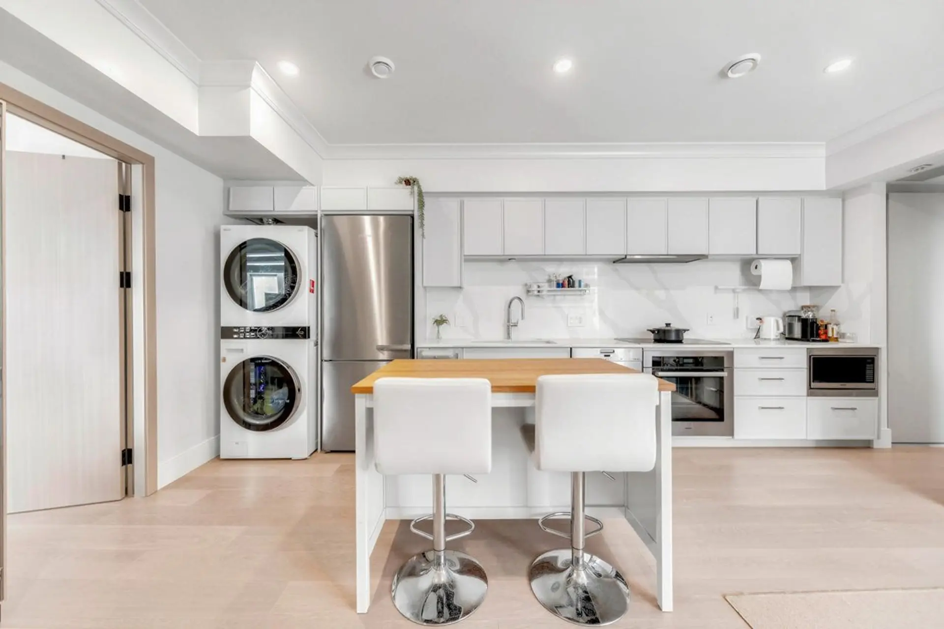 7709 Granville Street - Image 2