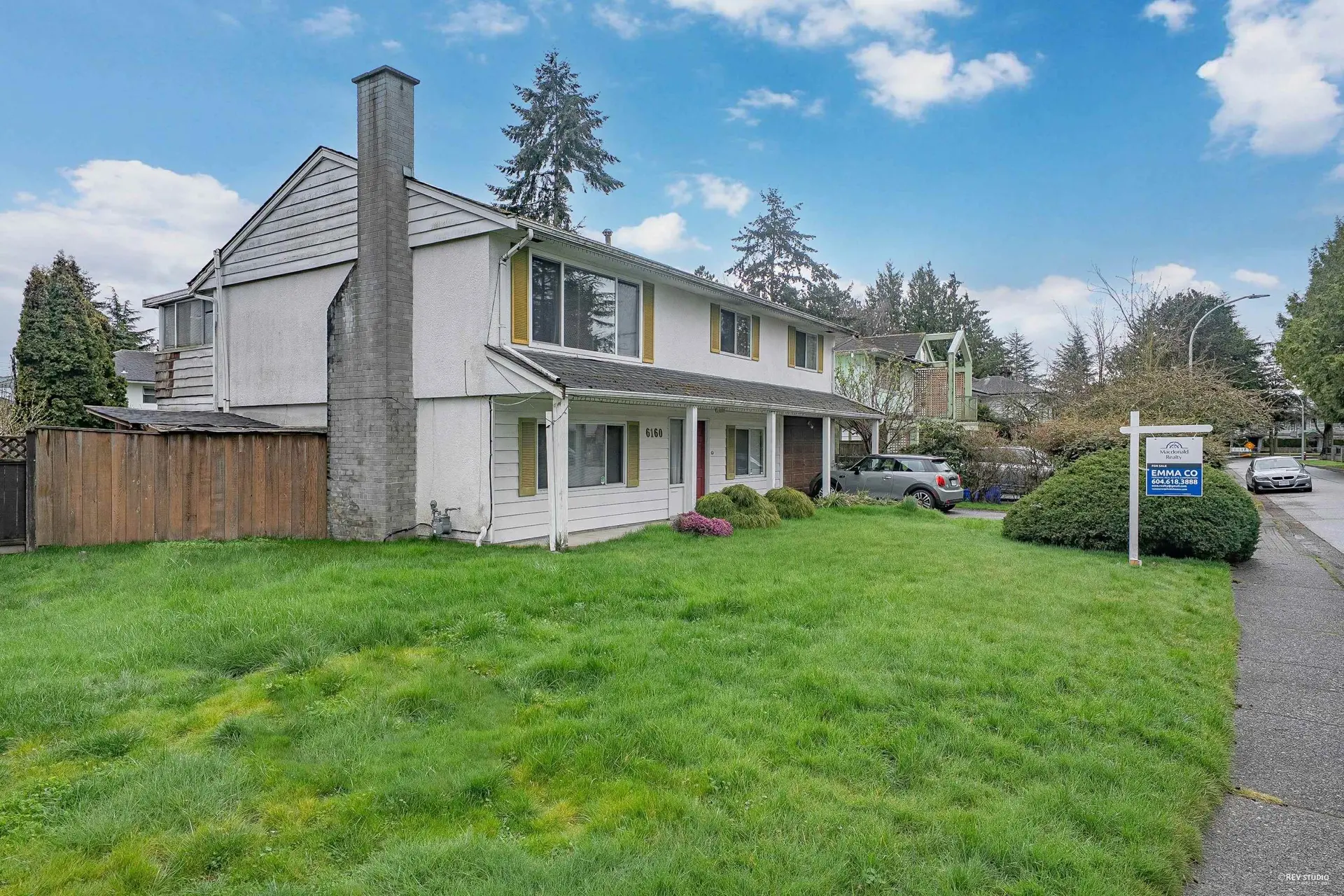 6160 Redfern Crescent - Image 3