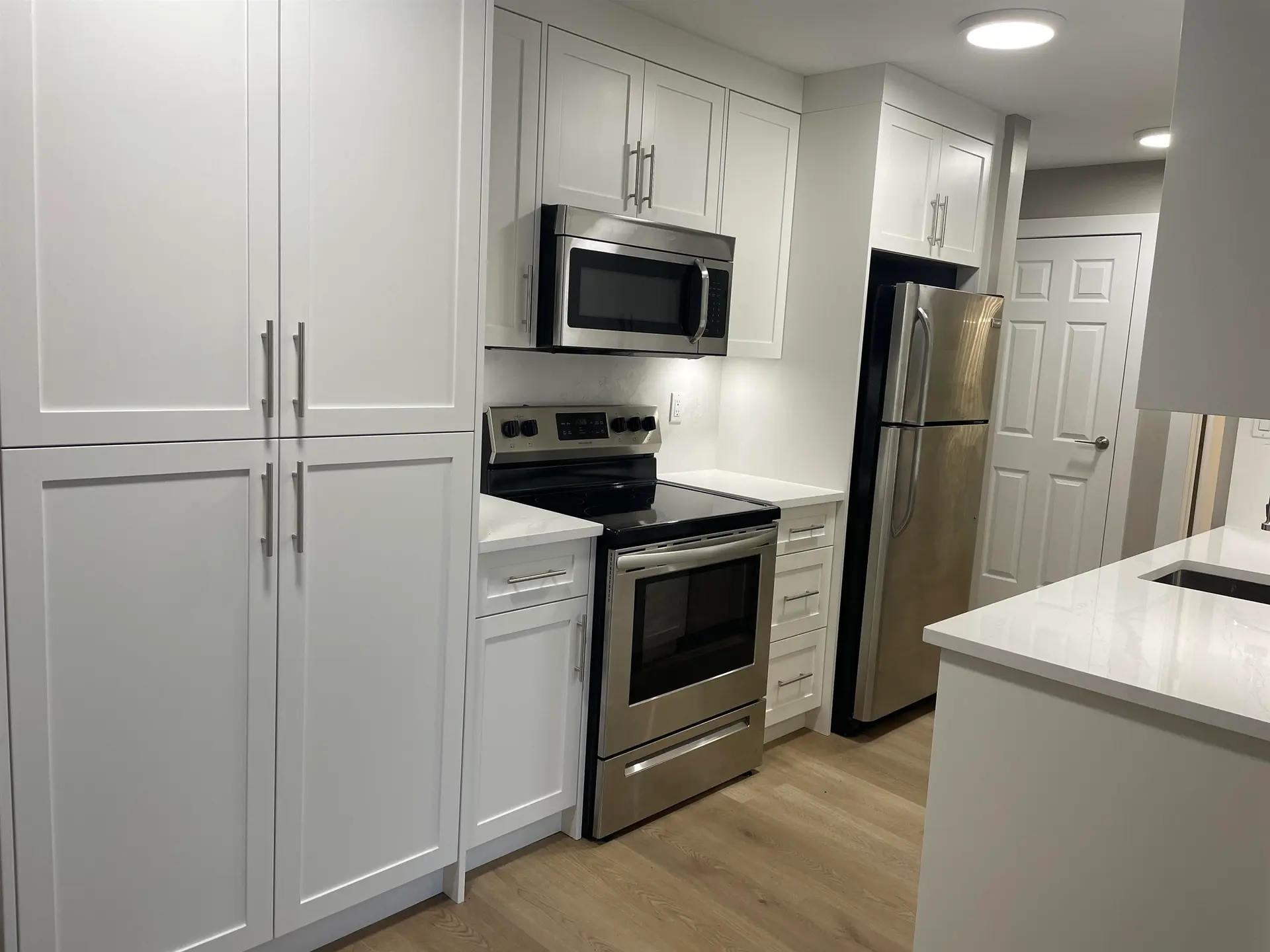 #215 2551 Willow Lane - Image 8