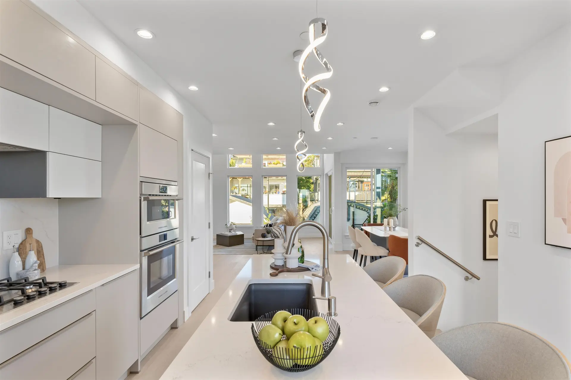 Property at #2 434 E 1st Street, North Vancouver, BC