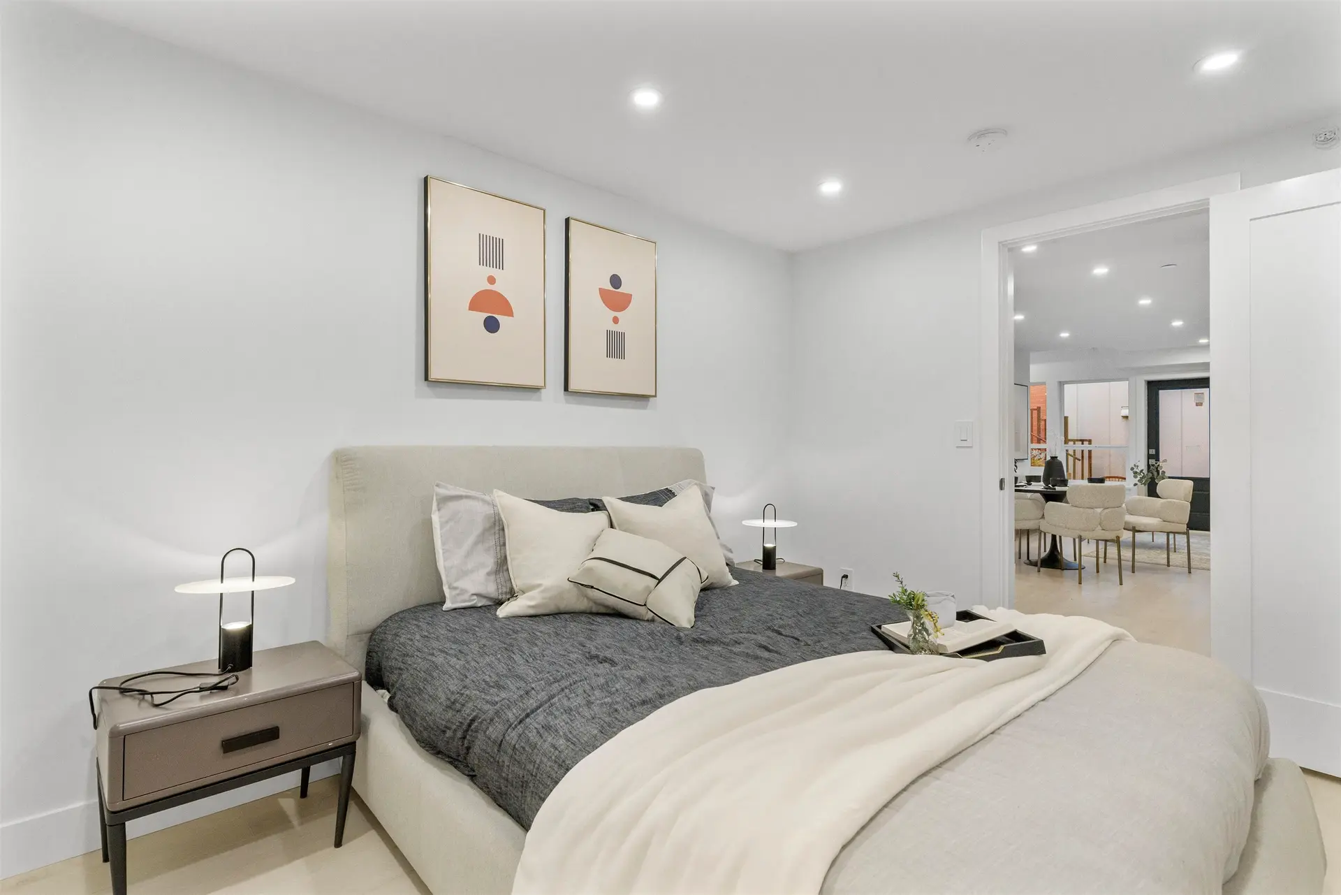 #2 434 E 1st Street - Image 15