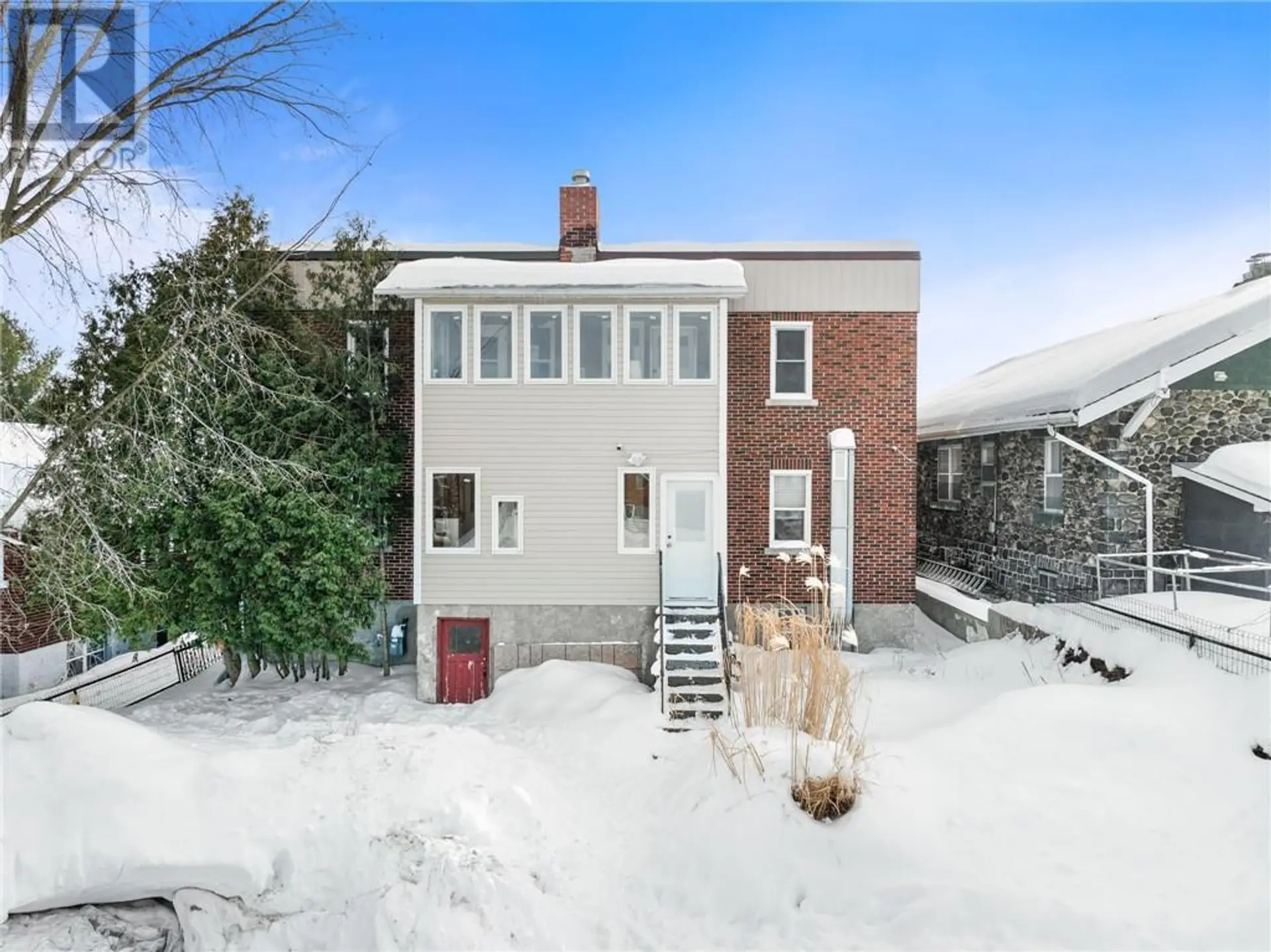 226 OAK STREET - Image 4