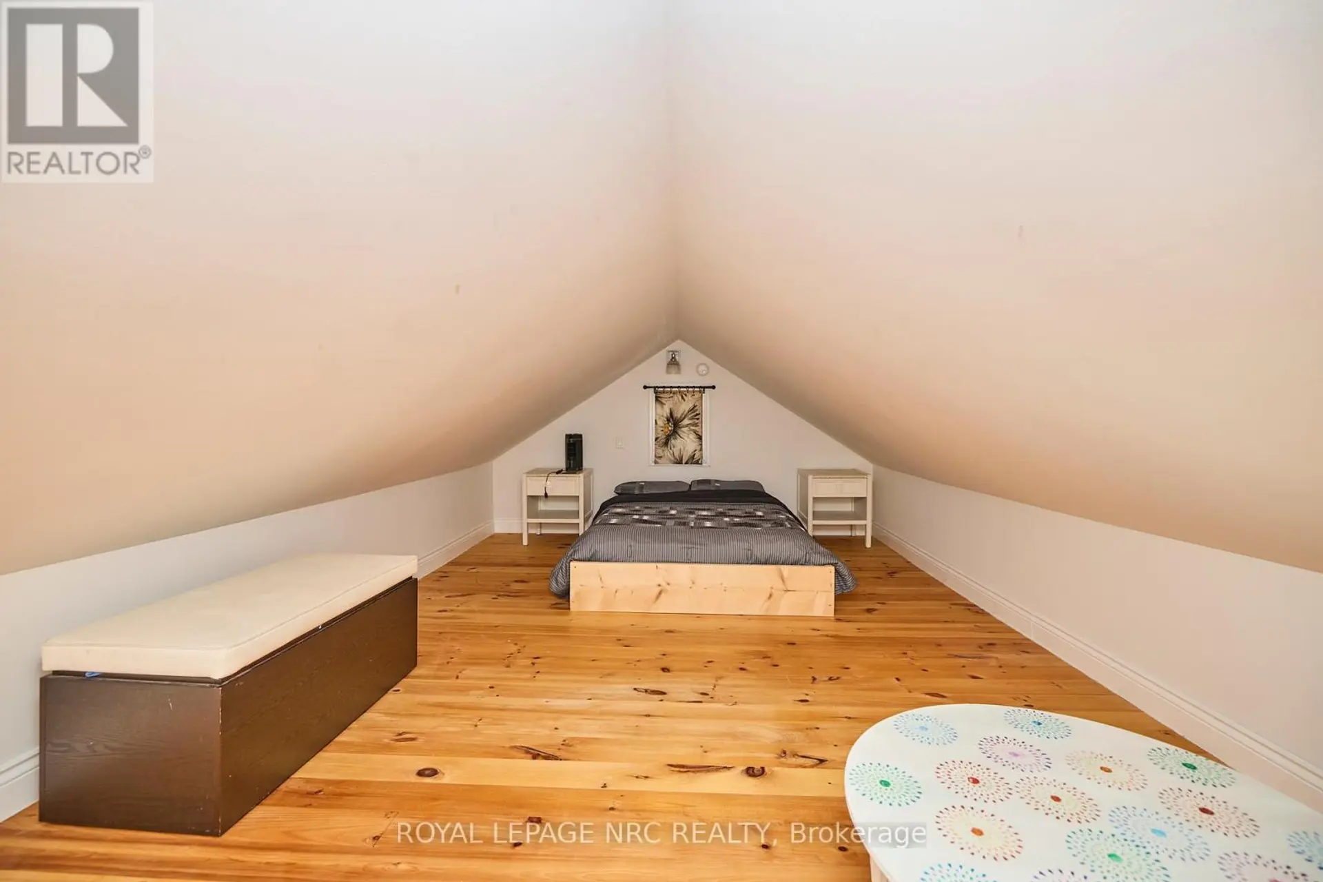 11851 LAKESHORE ROAD - Image 16