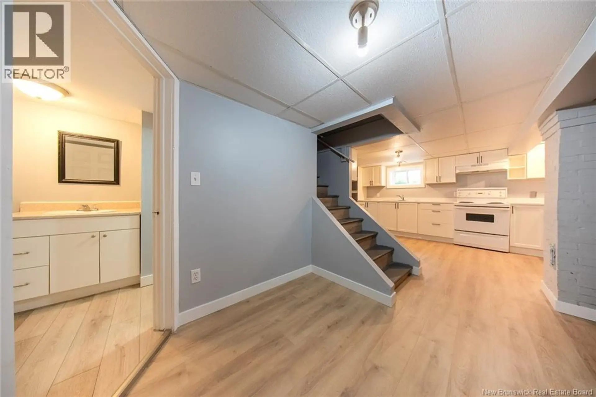 41 VAIL STREET - Image 17