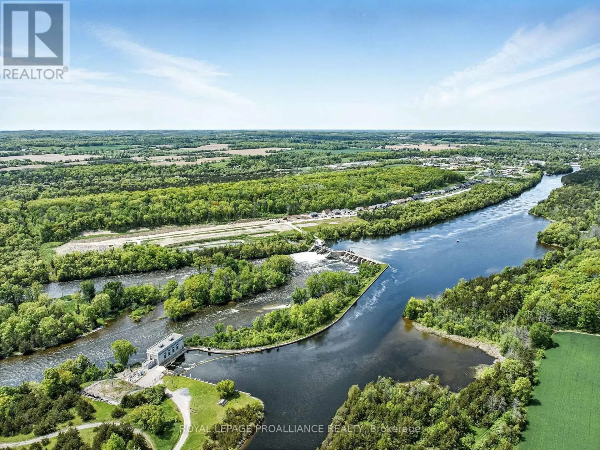 64 RIVERSIDE TRAIL - Image 2