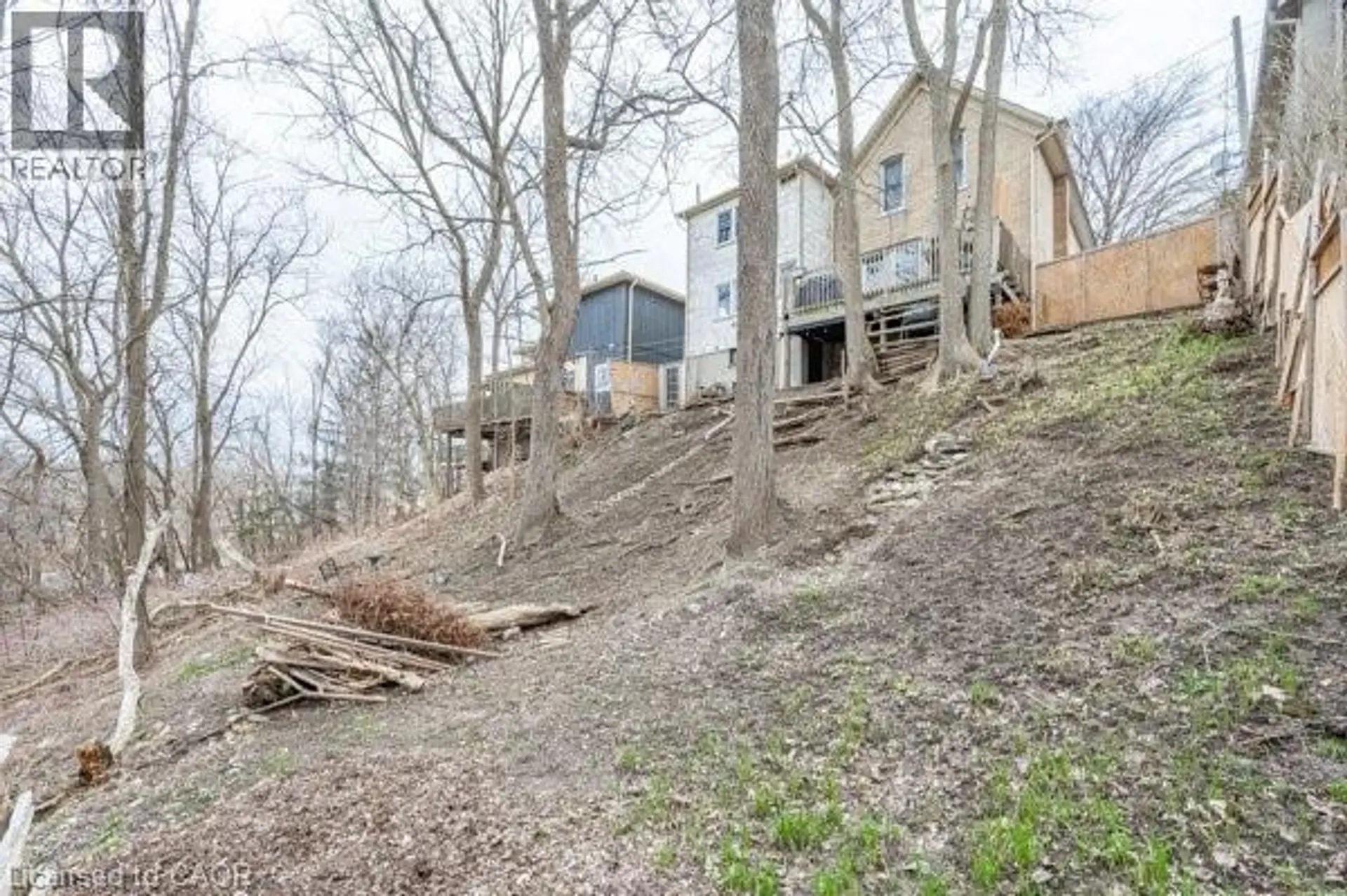 163 FOUNTAIN STREET N - Image 5