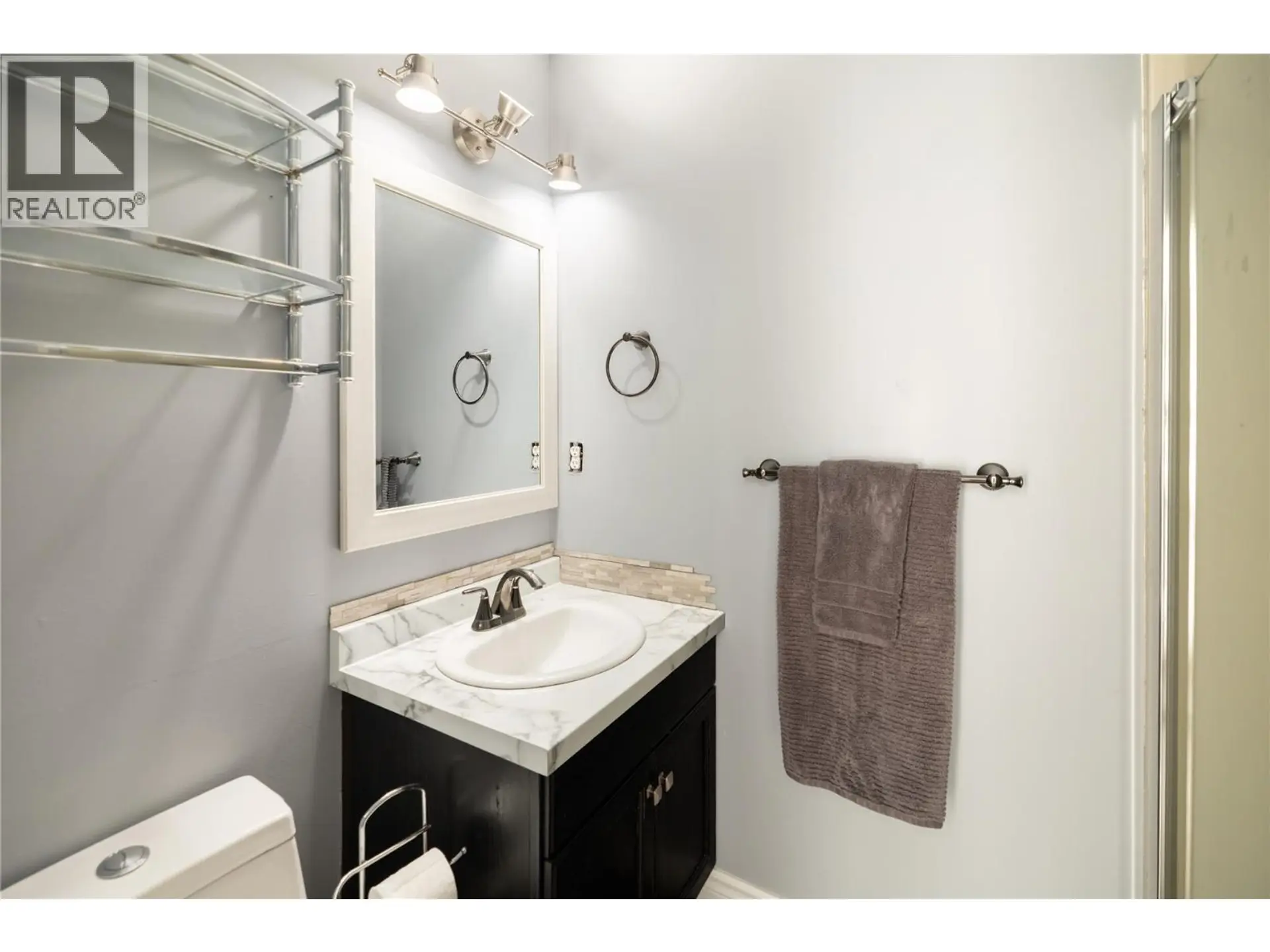 #404 3155 De Montreuil Court - Image 15
