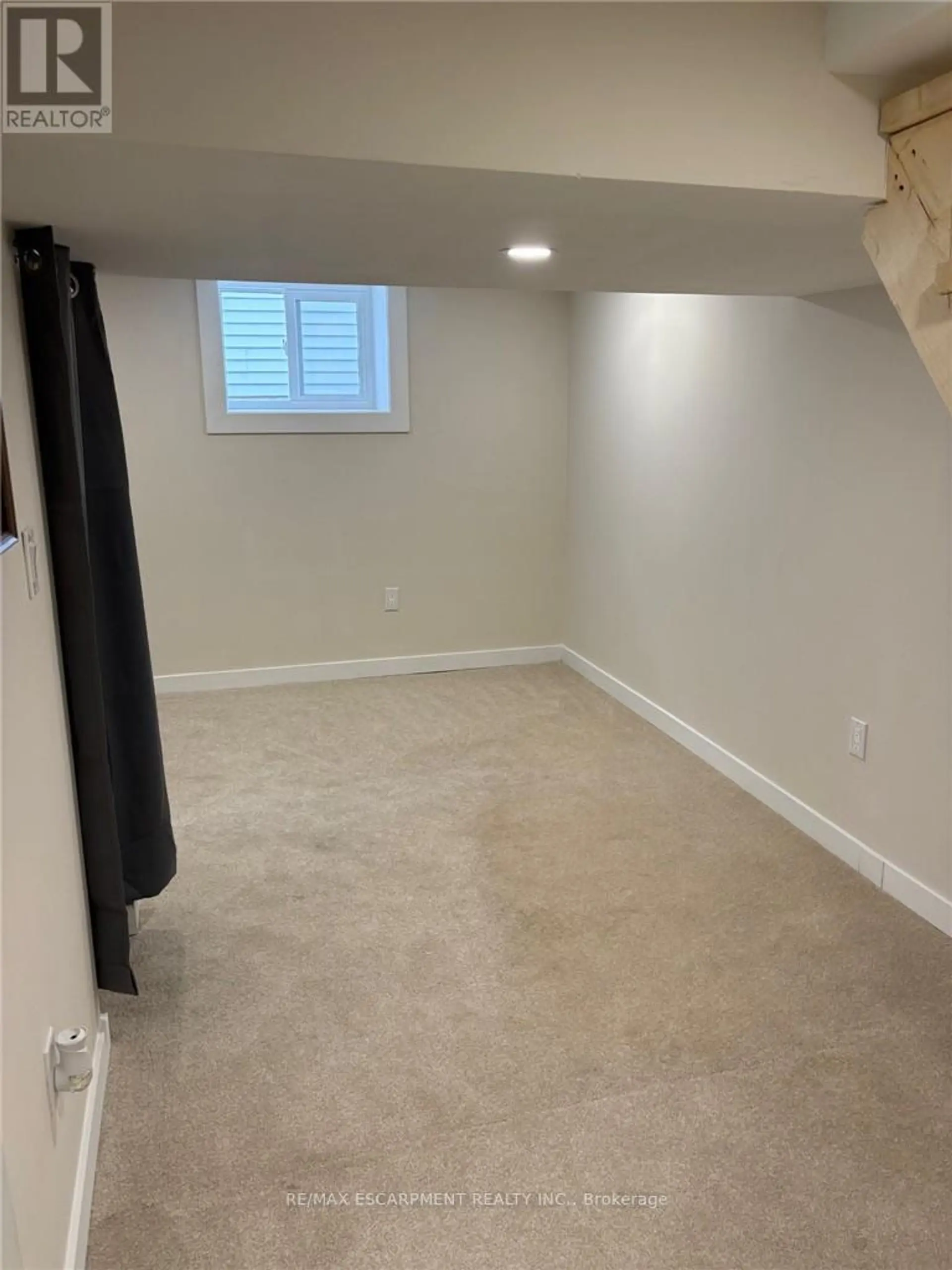 30 EASTCHESTER AVENUE - Image 16
