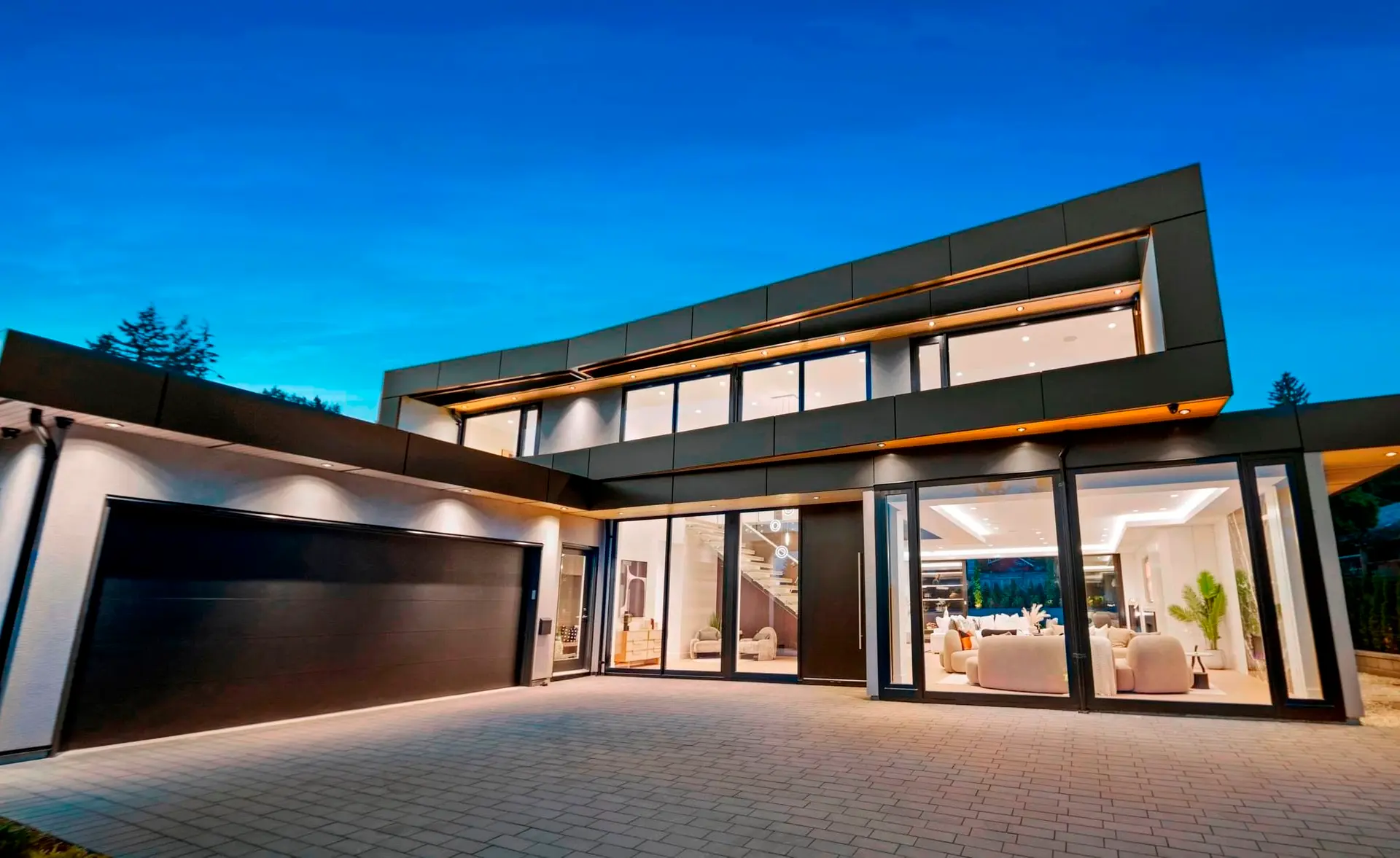 Property at 680 Westhyde Place, North Vancouver, BC