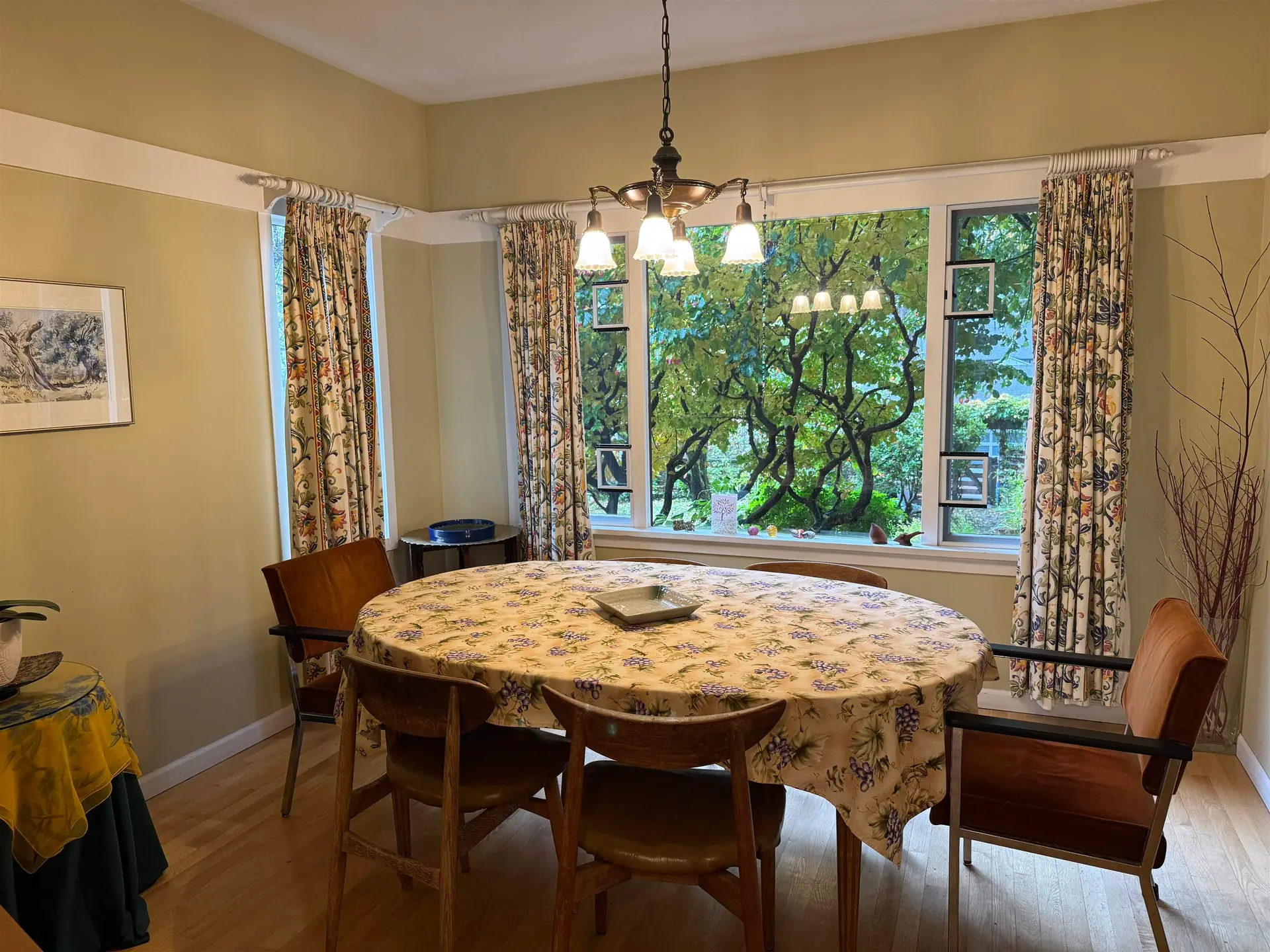 6369 Macdonald Street - Image 4