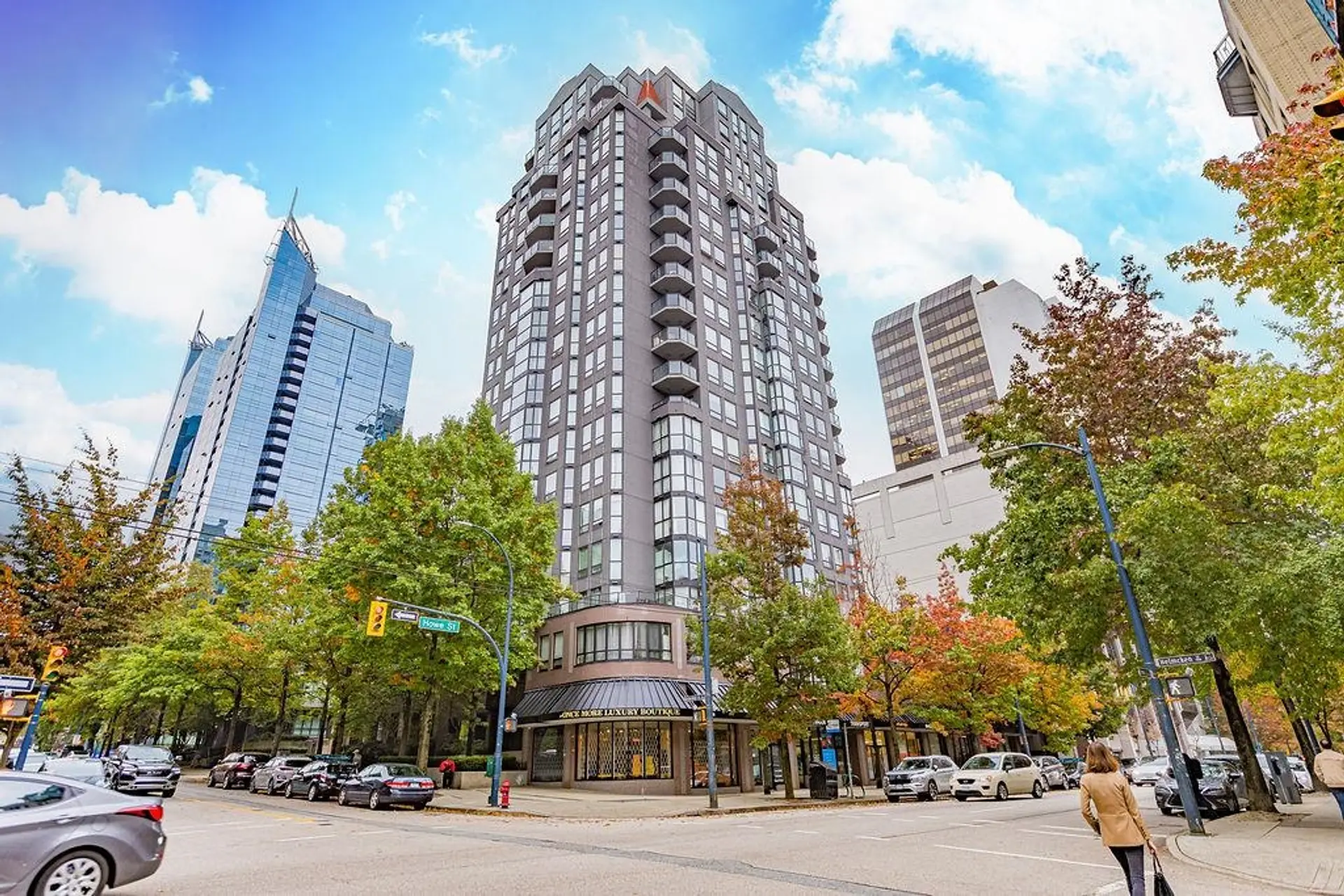 Property at #1702 811 Helmcken Street, Vancouver, BC