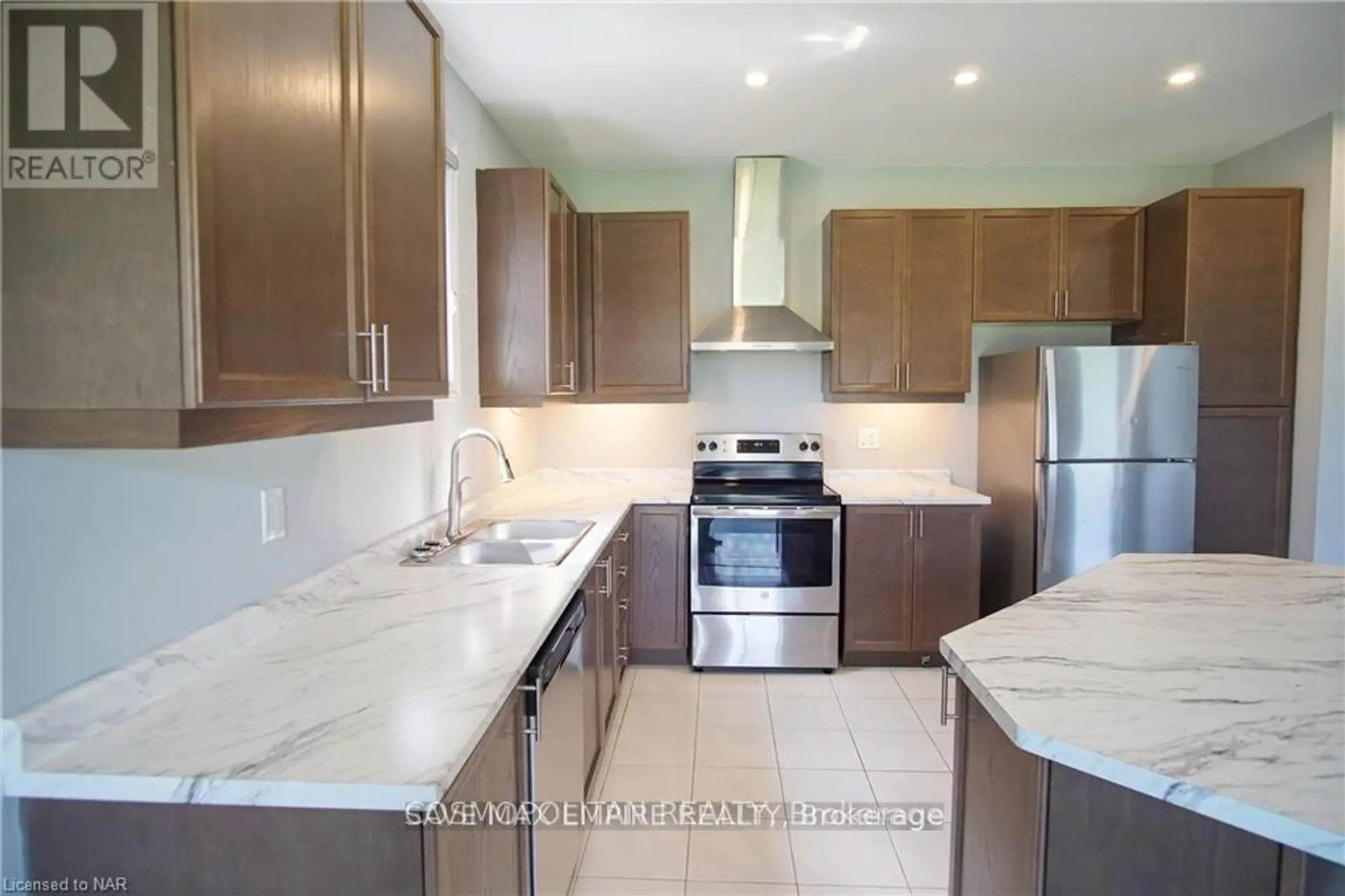 1202 GREEN ACRES DRIVE - Image 7