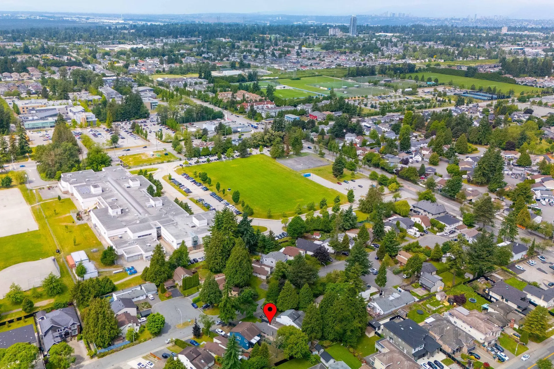 7092 129a Street - Image 8